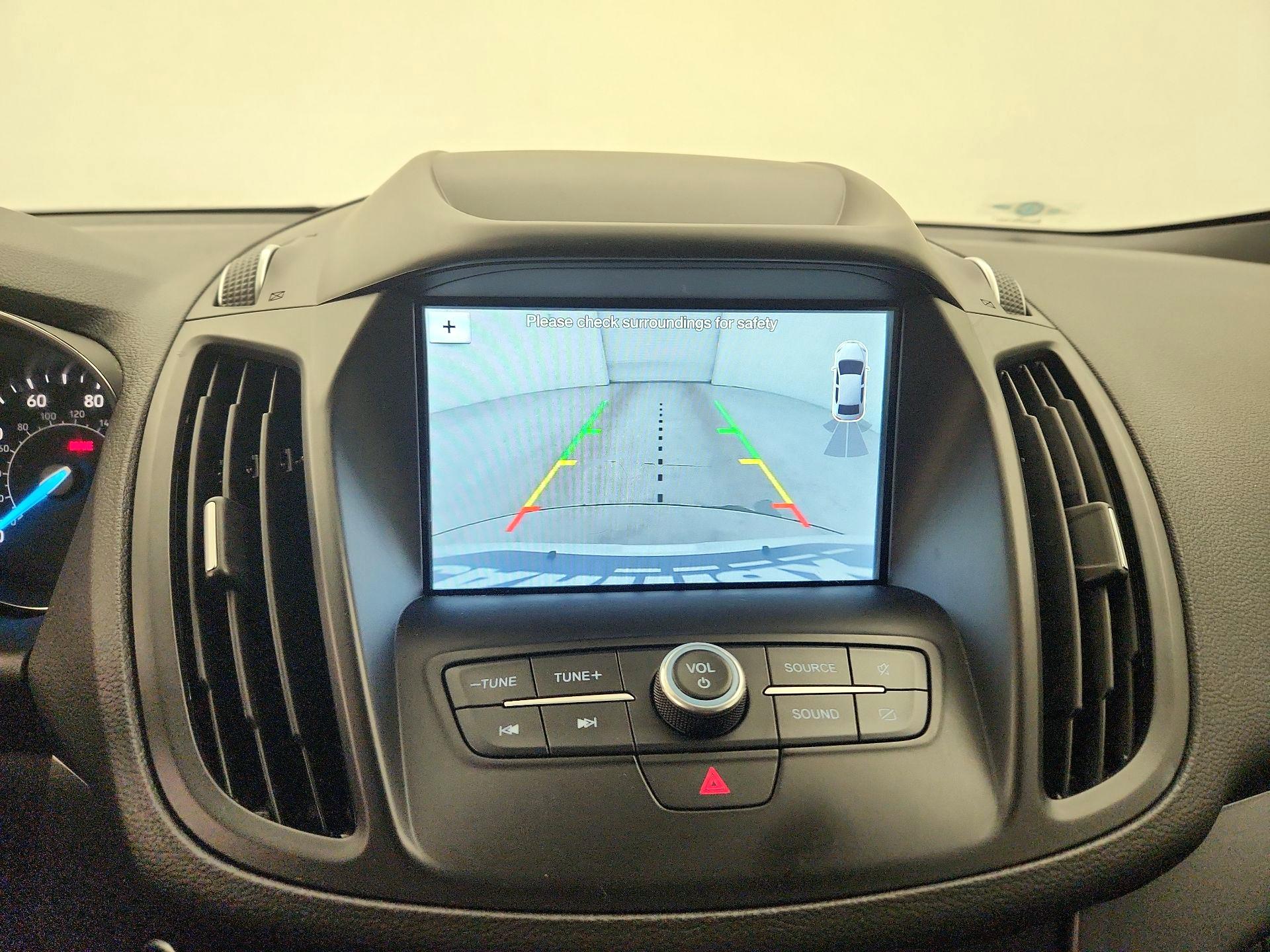 Thumbnail: 2019 Ford Escape - 14
