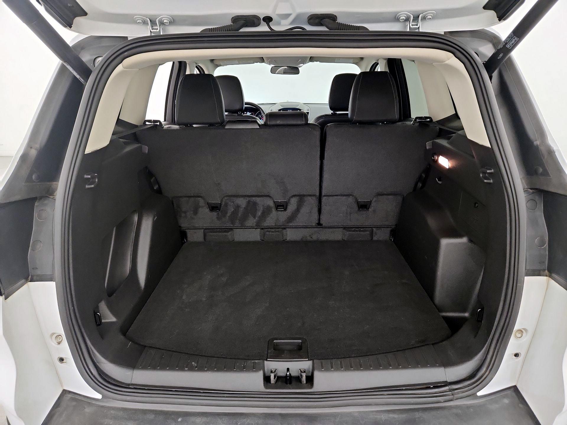 Thumbnail: 2019 Ford Escape - 20