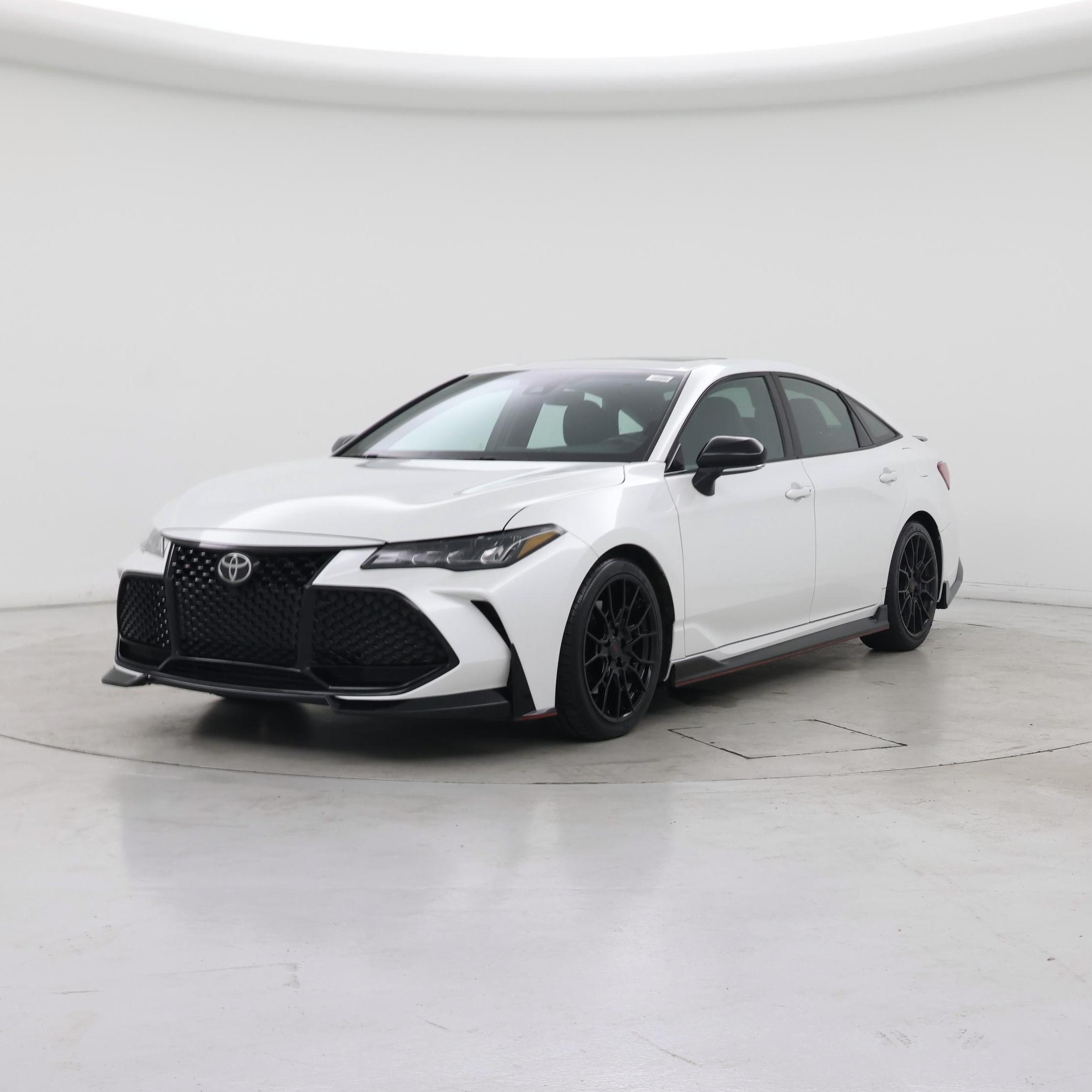 Thumbnail: 2020 Toyota Avalon - 4