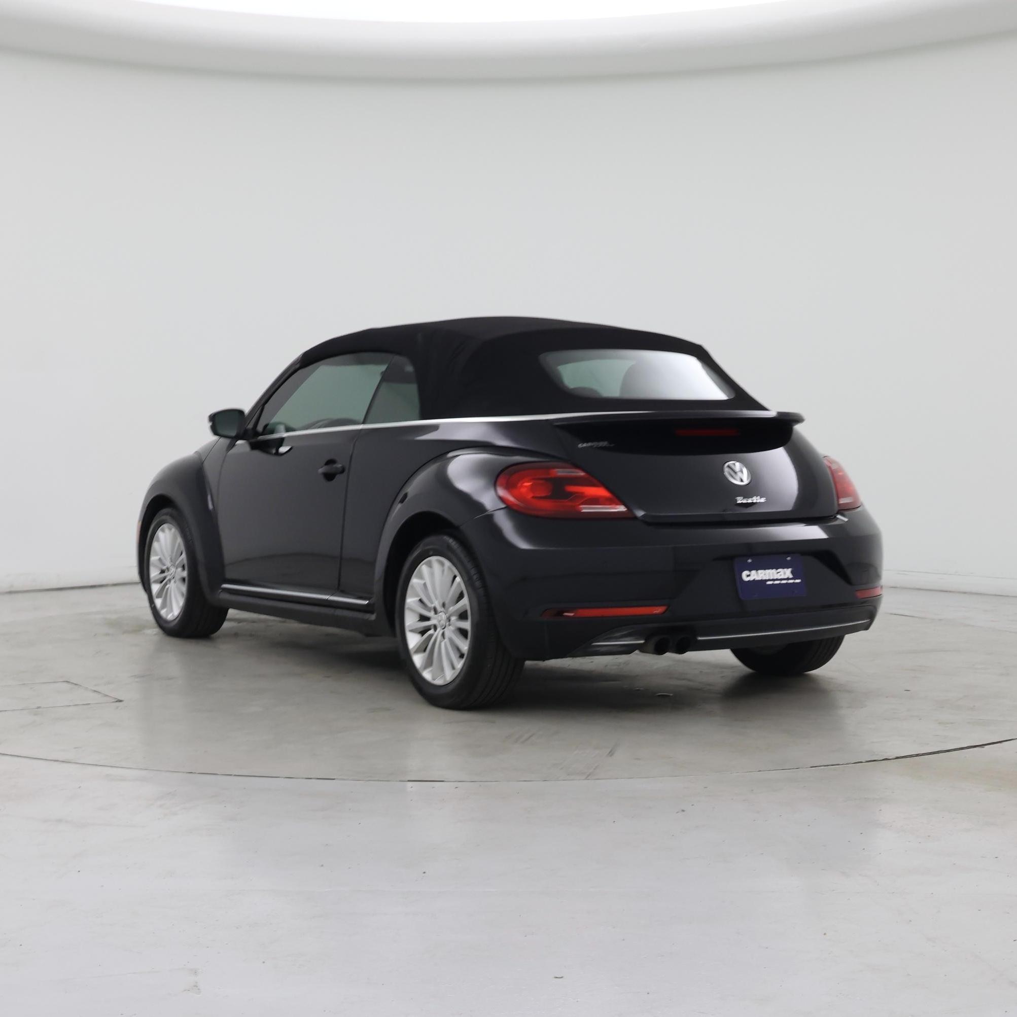 Thumbnail: 2019 Volkswagen Beetle - 2