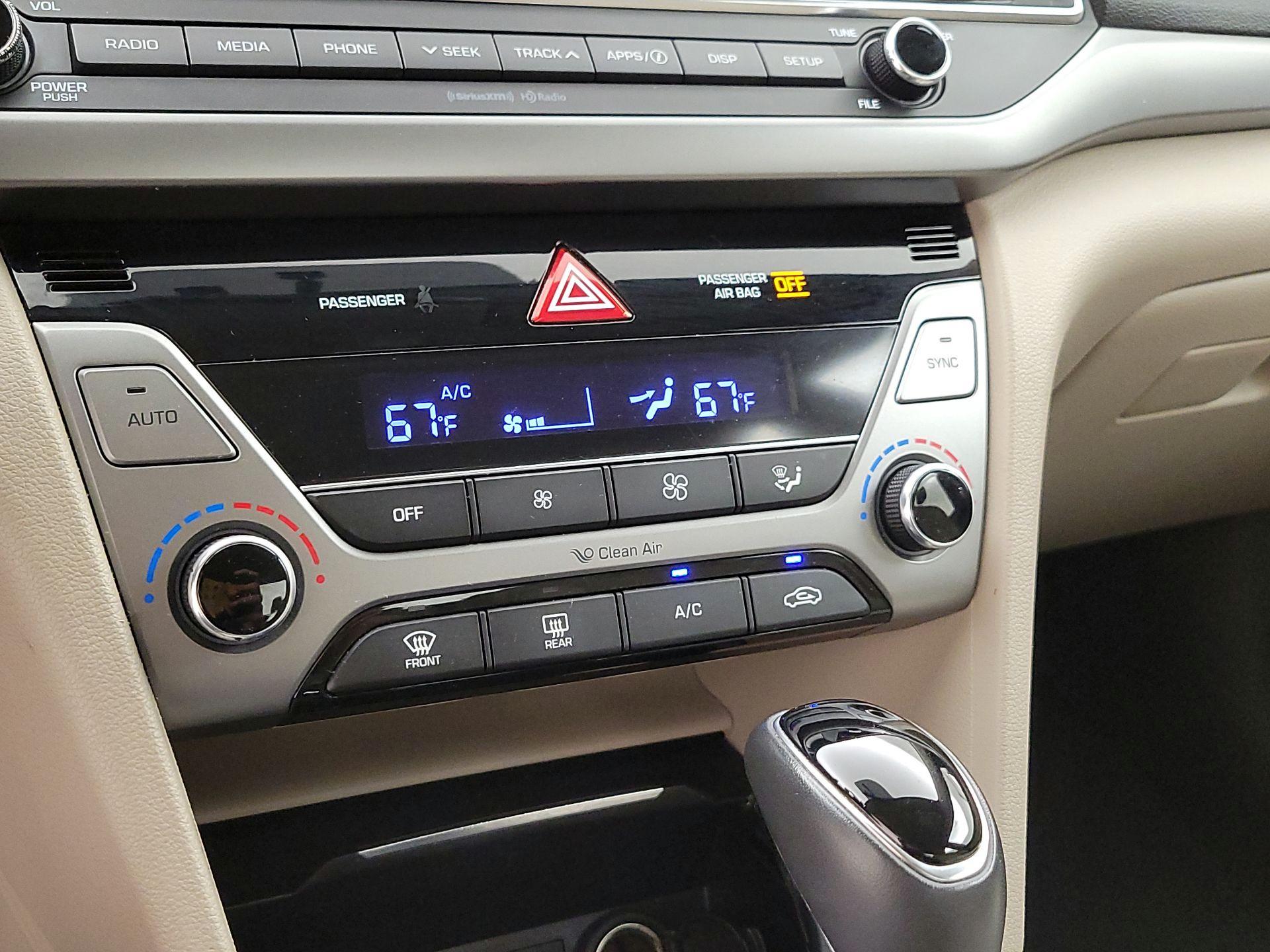 Thumbnail: 2017 Hyundai Elantra - 16