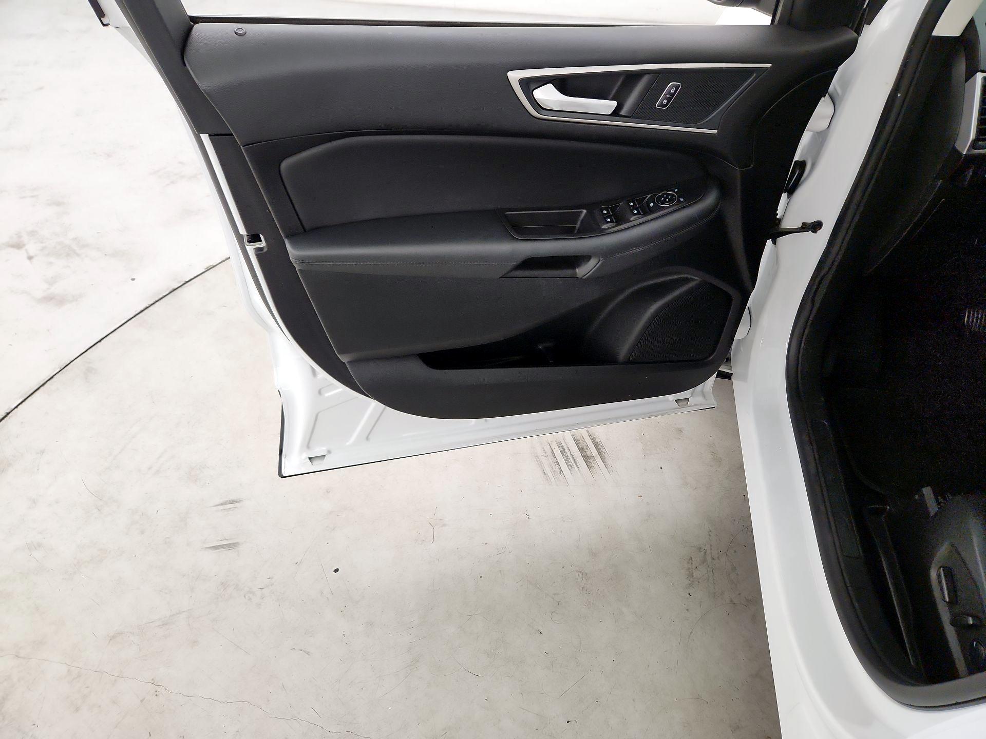 Thumbnail: 2024 Ford Edge - 12