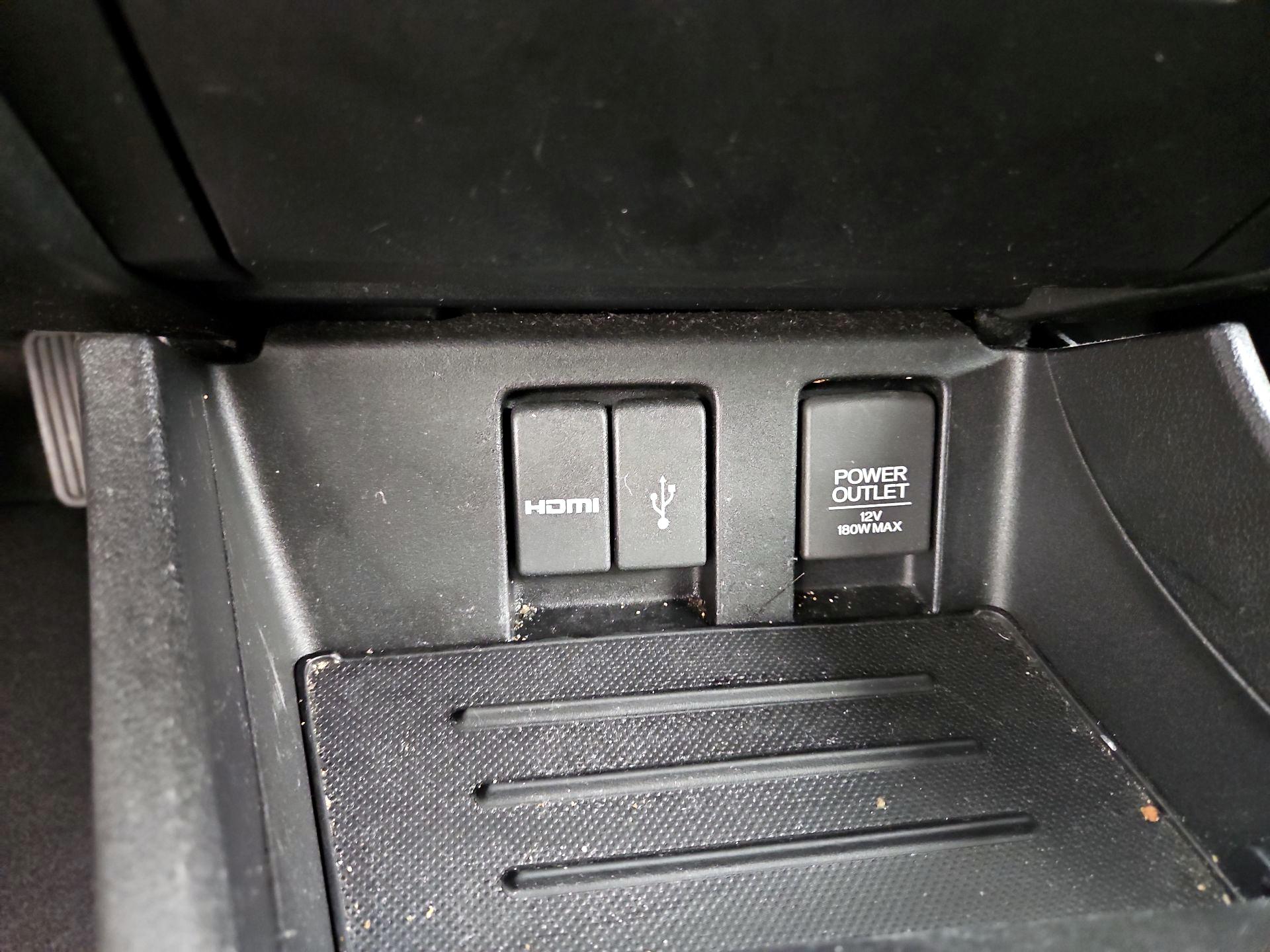 Thumbnail: 2014 Honda Civic - 18