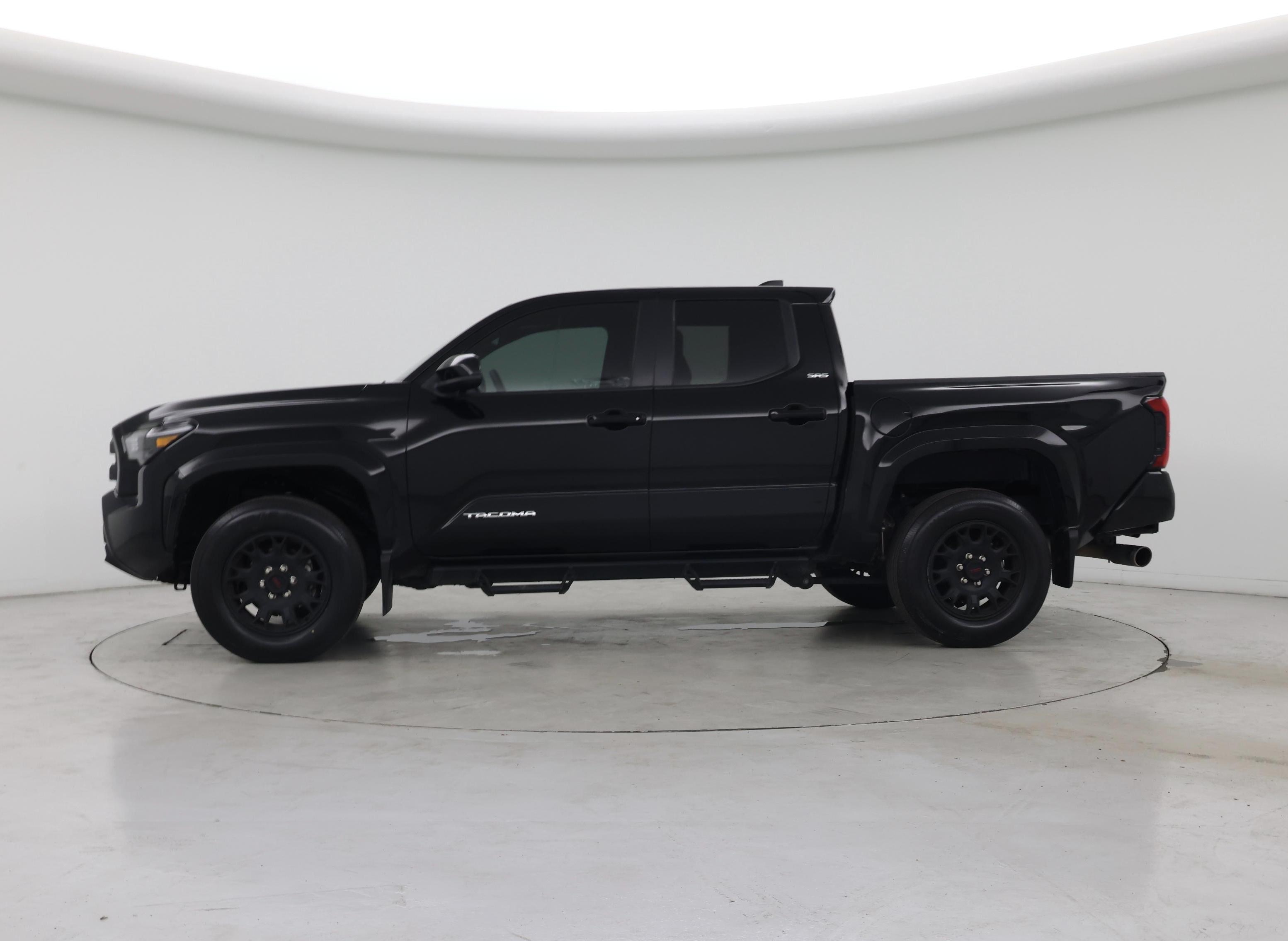 Thumbnail: 2024 Toyota Tacoma - 3