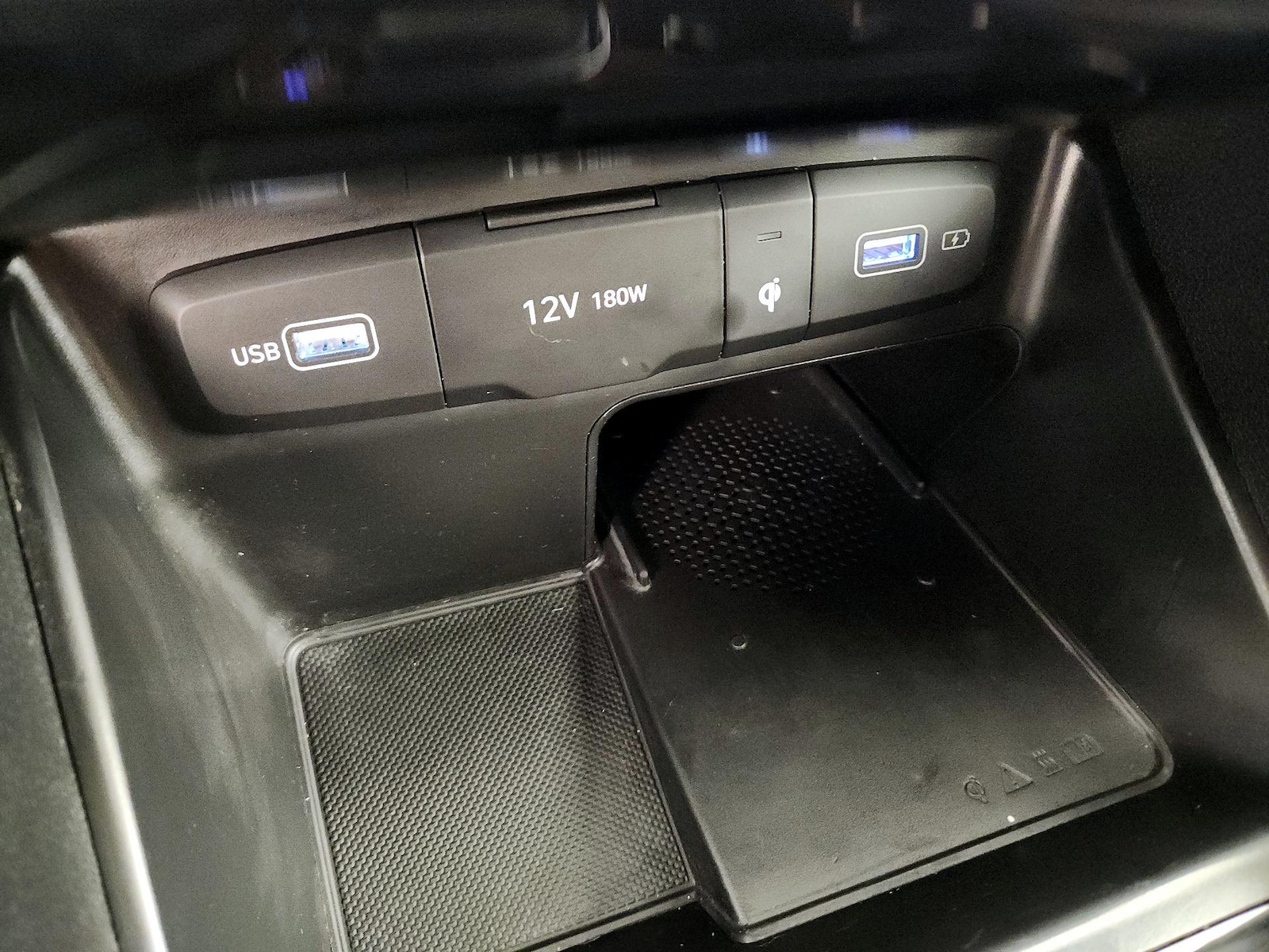 2022 Hyundai Santa Cruz SEL - Photo 17