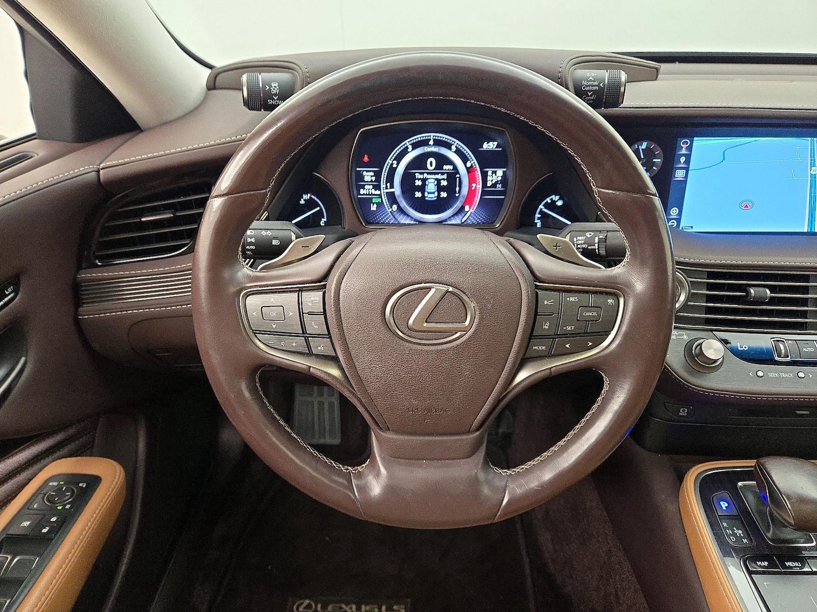2020 Lexus LS Base - Photo 11