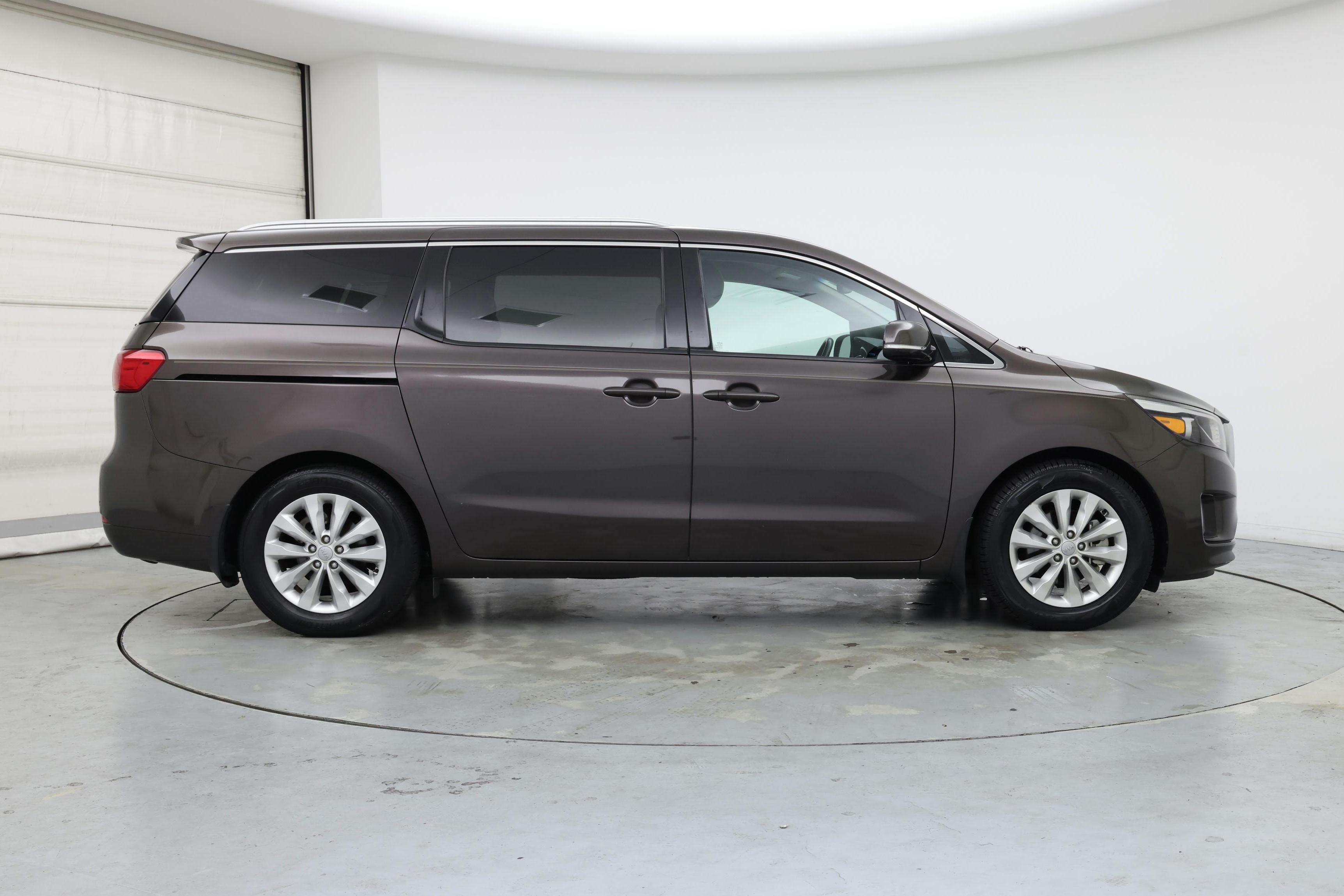 Thumbnail: 2016 Kia Sedona - 7