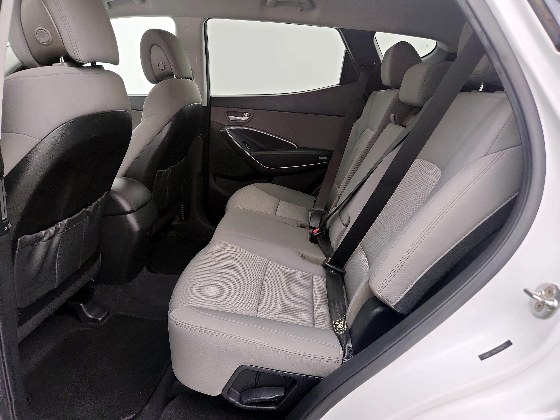 Thumbnail: 2018 Hyundai Santa Fe - 19