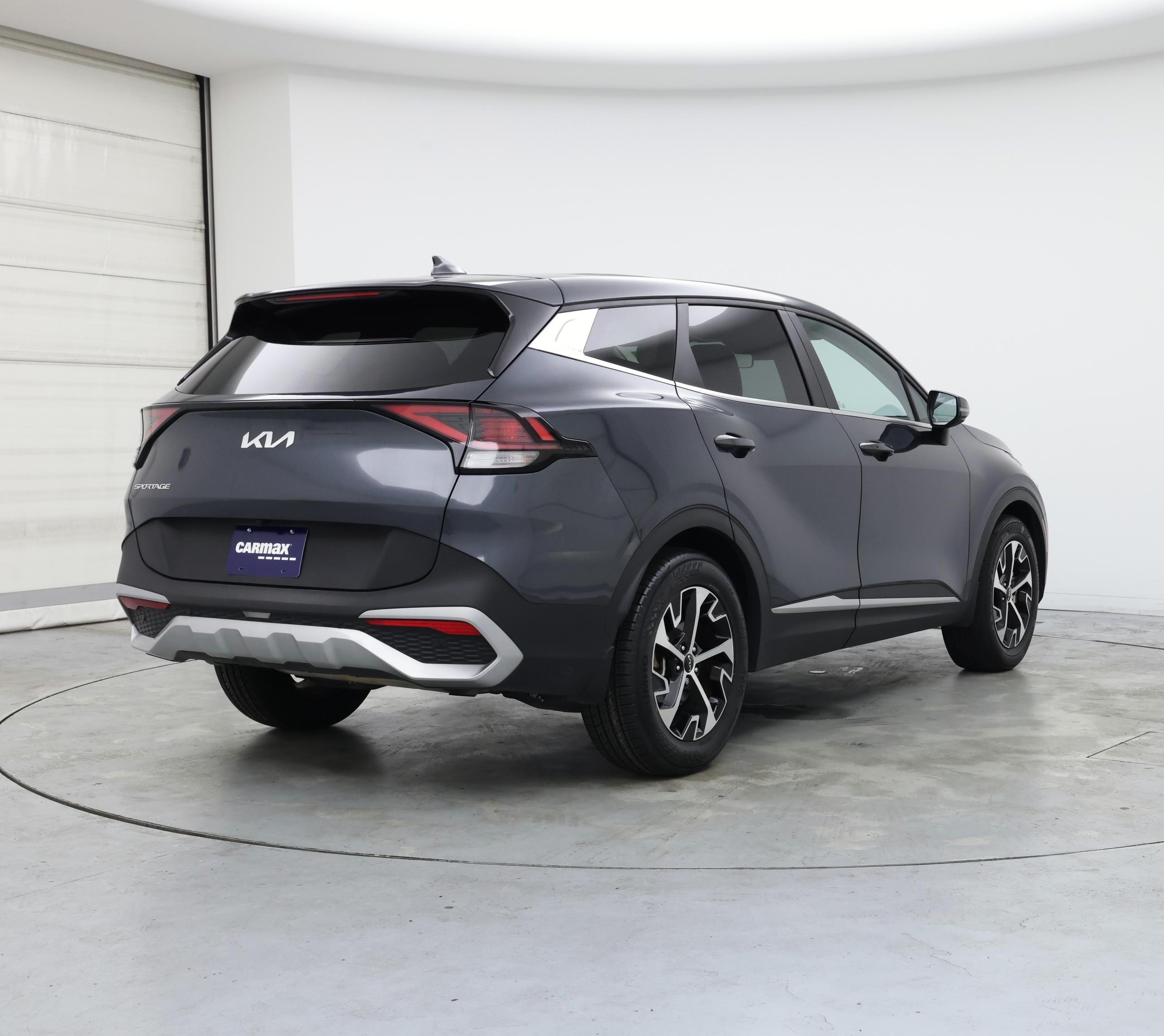 Thumbnail: 2023 Kia Sportage - 8
