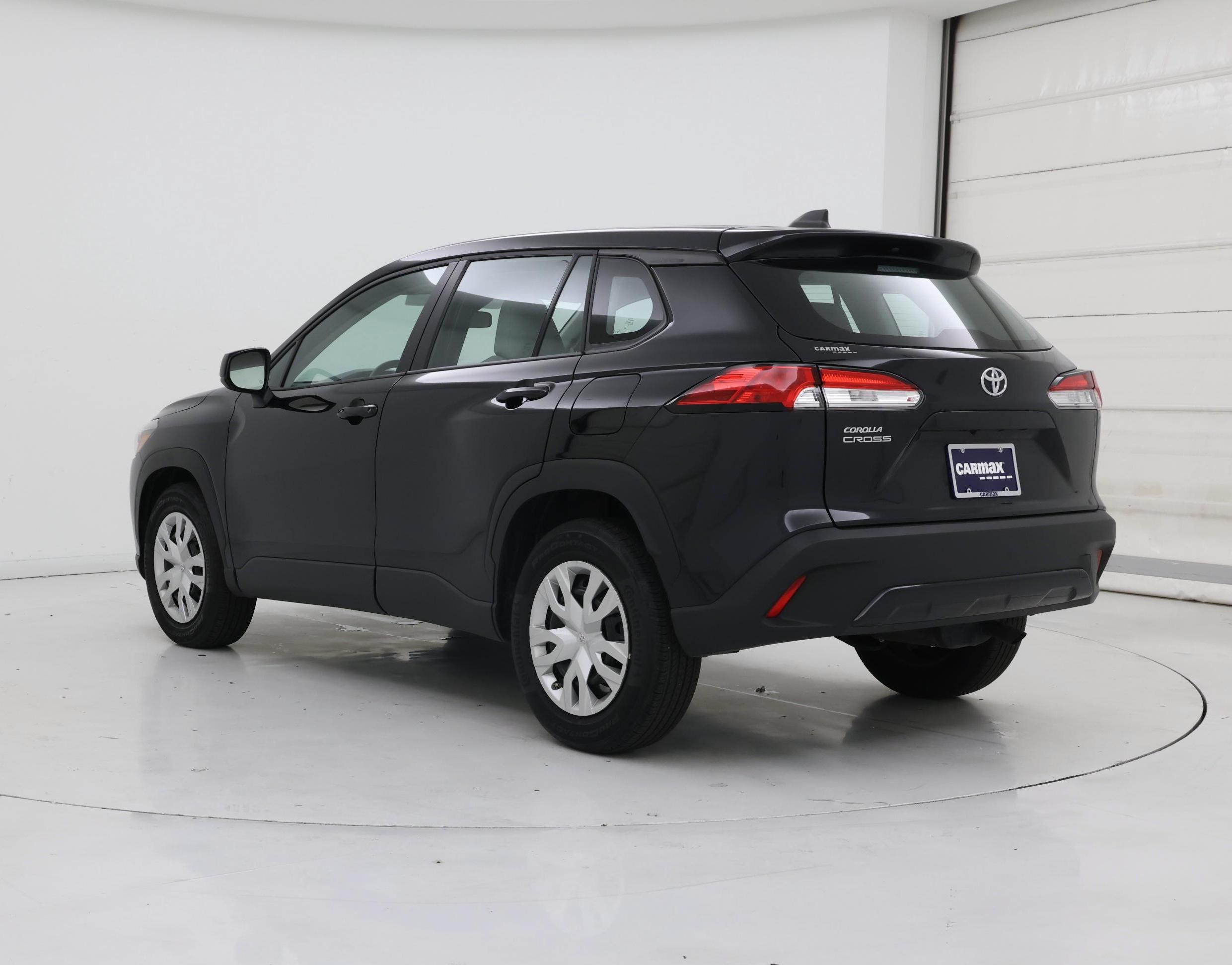 Thumbnail: 2025 Toyota Corolla Cross - 2