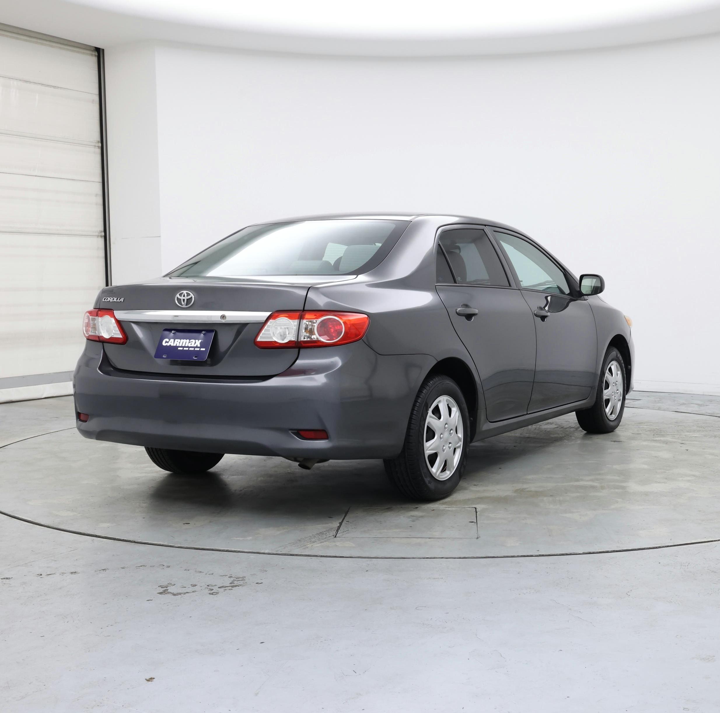 Thumbnail: 2013 Toyota Corolla - 8