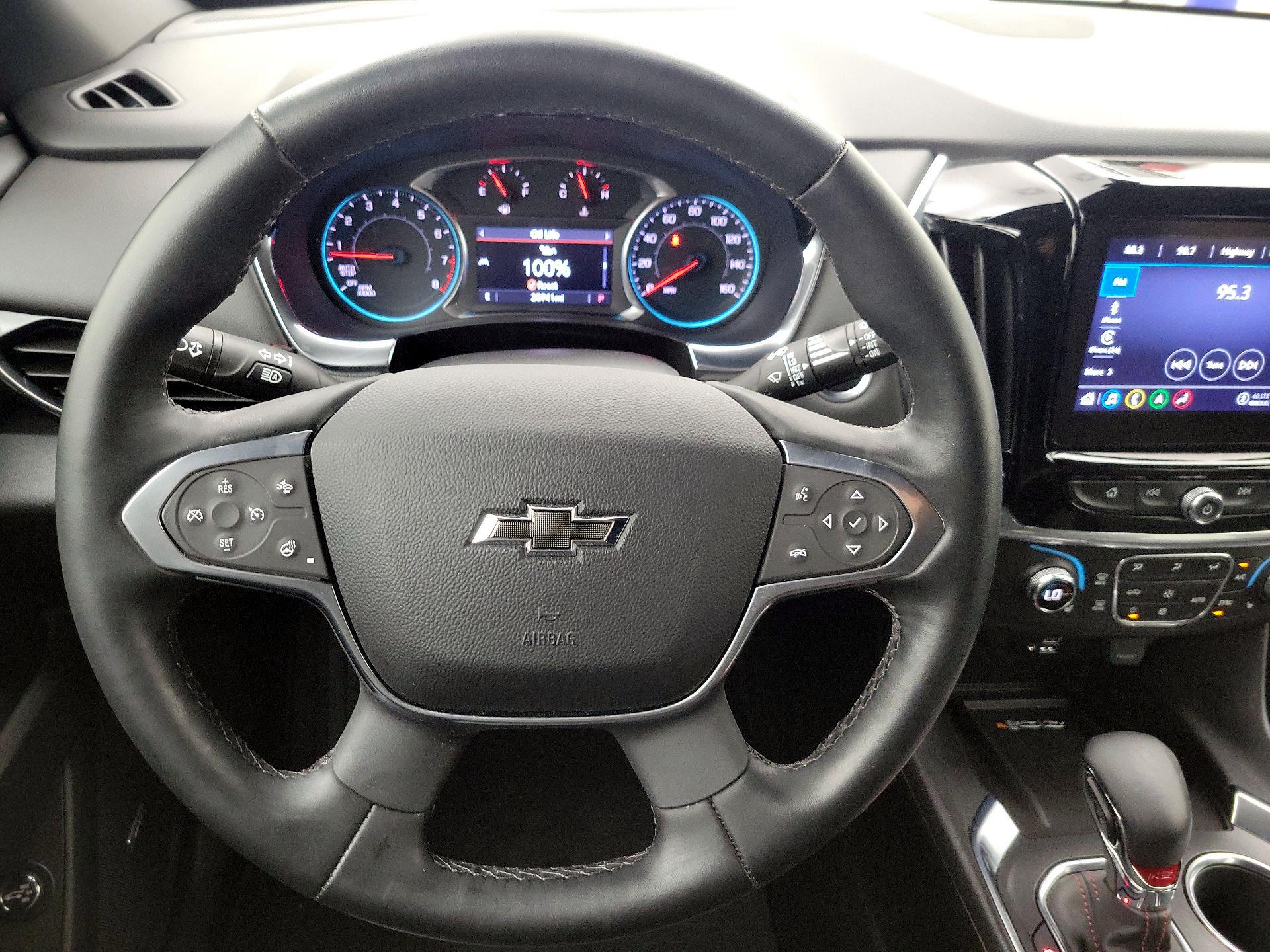 Thumbnail: 2023 Chevrolet Traverse - 10