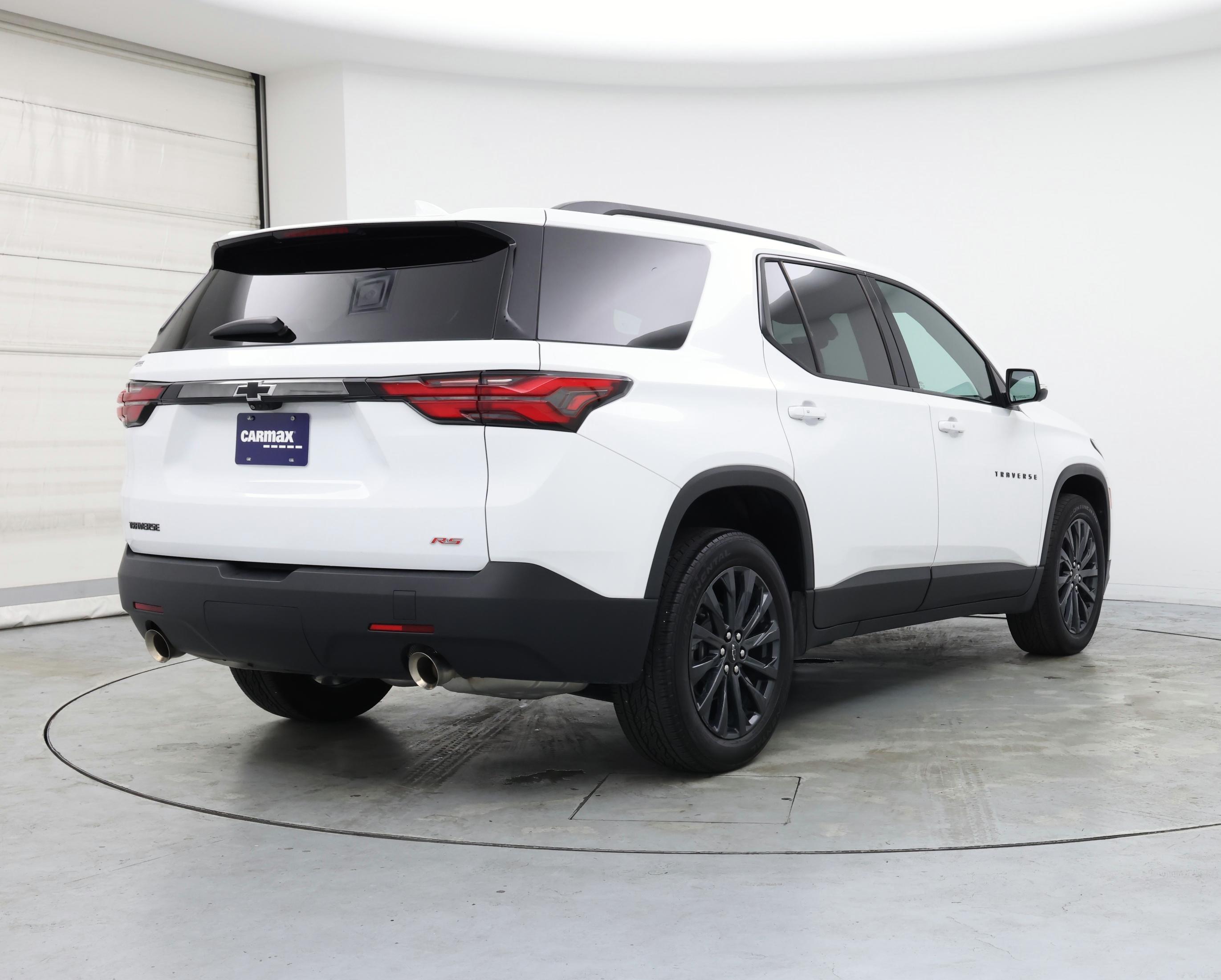 Thumbnail: 2023 Chevrolet Traverse - 8