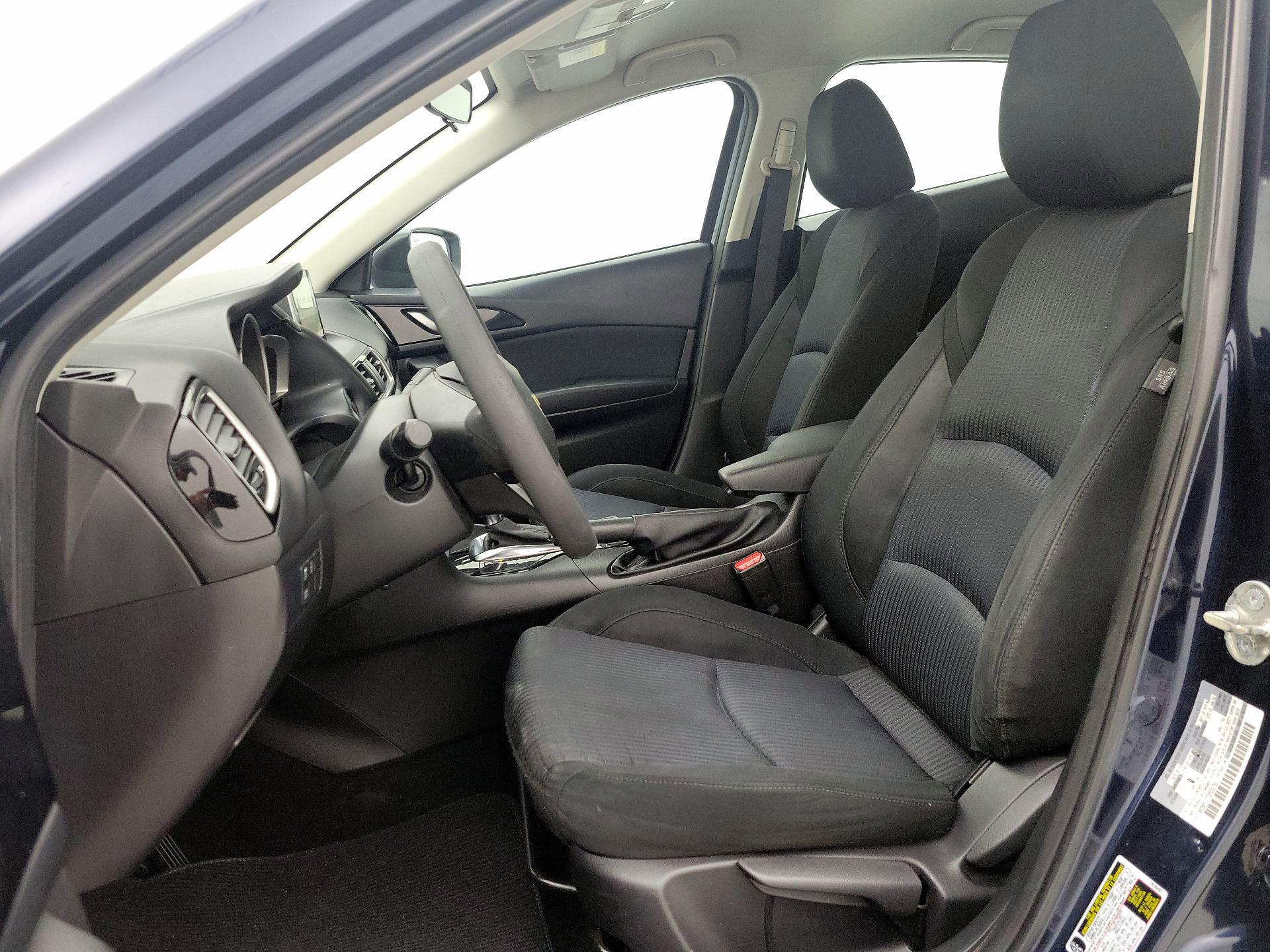 Thumbnail: 2016 Mazda Mazda3 - 11