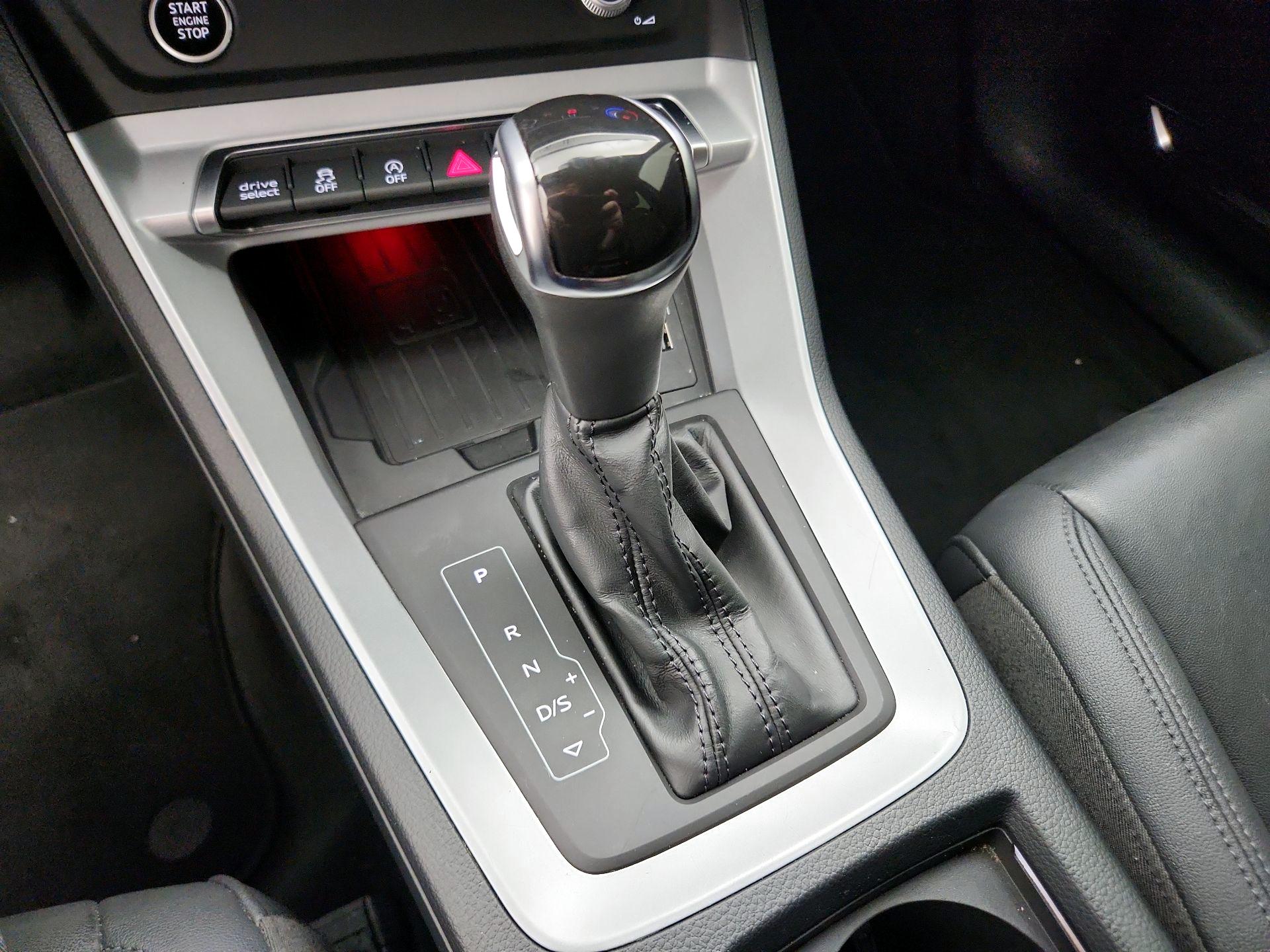 Thumbnail: 2021 Audi Q3 - 18