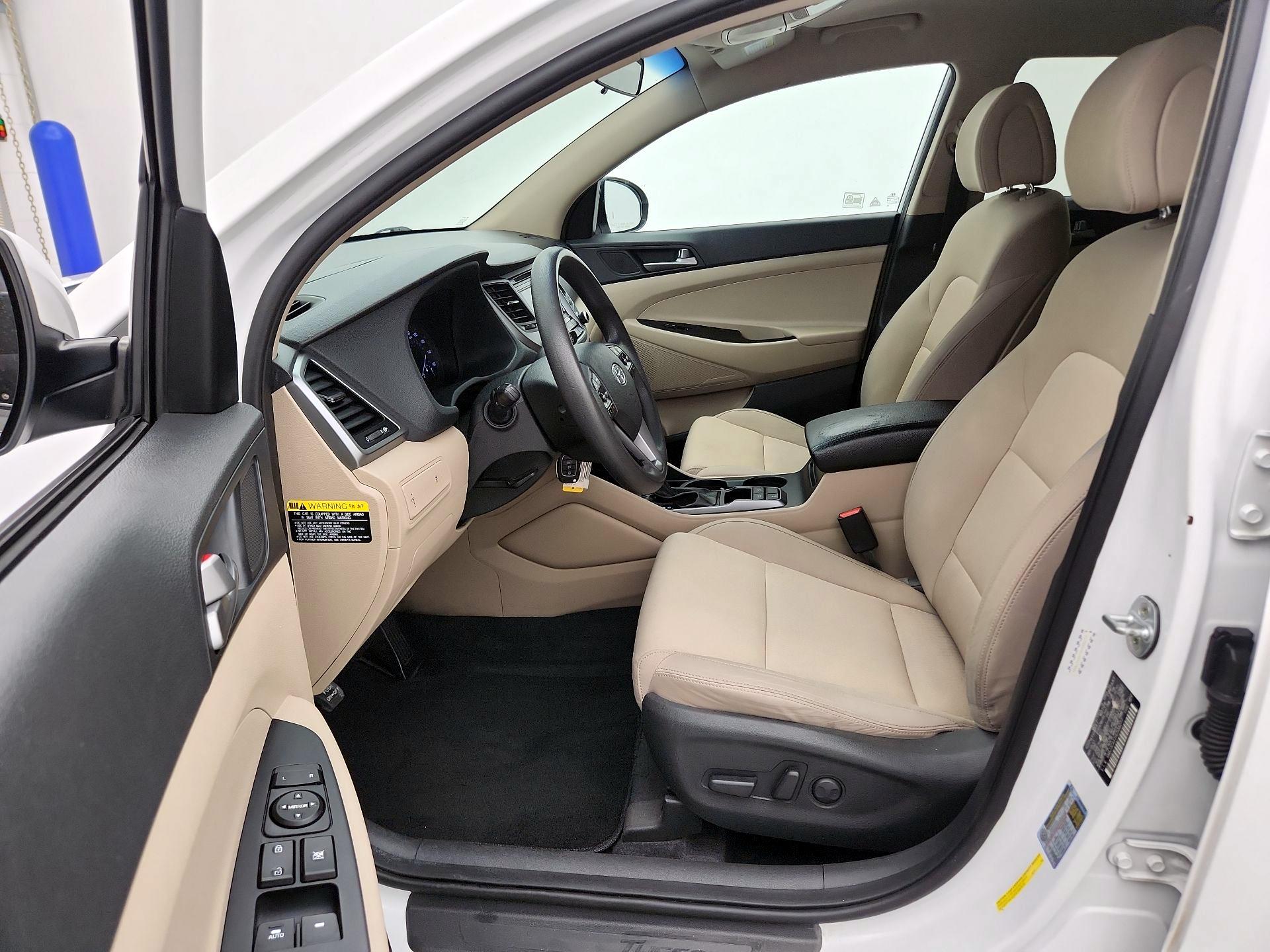 Thumbnail: 2017 Hyundai Tucson - 11