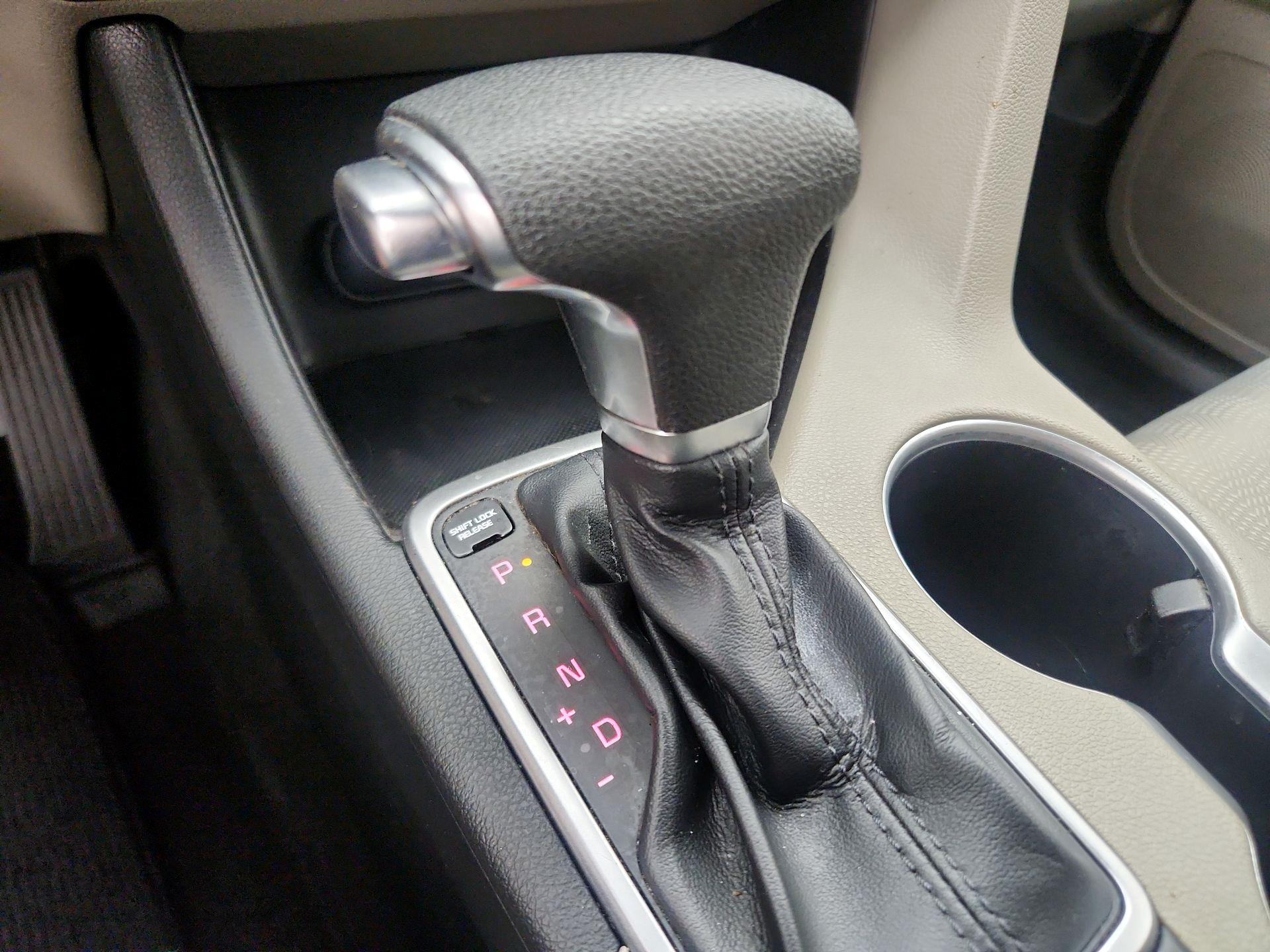 Thumbnail: 2020 Kia Sportage - 17