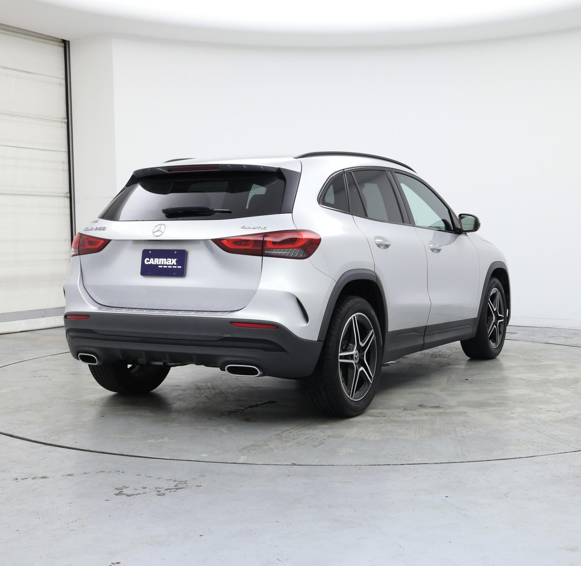 Thumbnail: 2023 Mercedes-Benz GLA - 8
