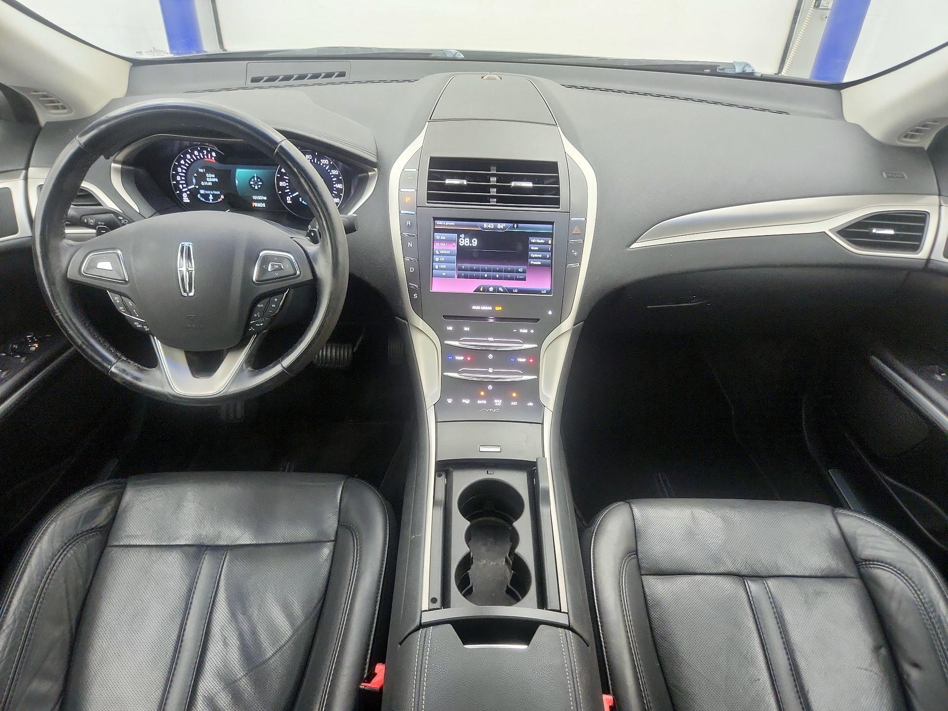 Thumbnail: 2016 Lincoln MKZ - 9