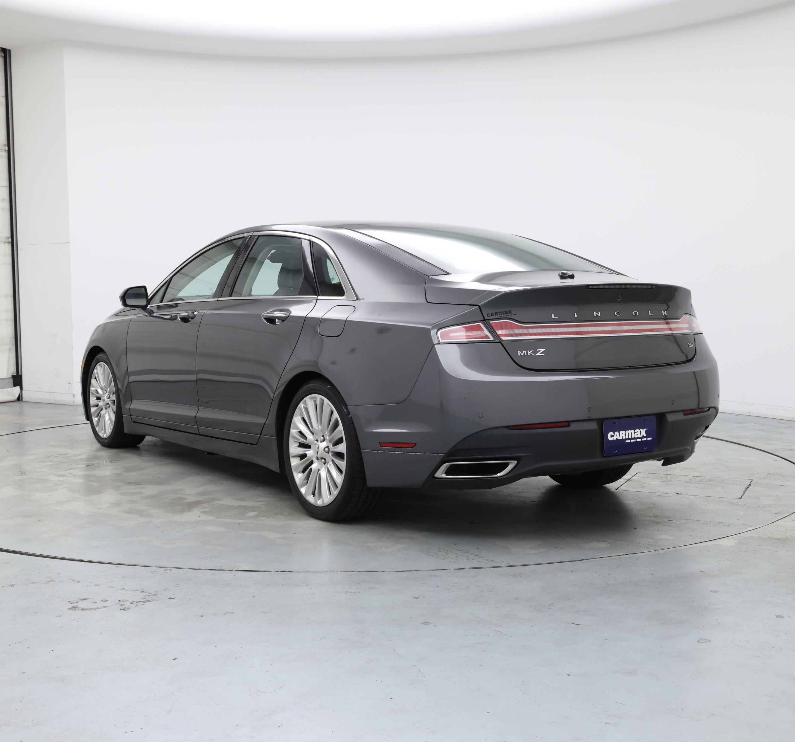 Thumbnail: 2016 Lincoln MKZ - 2
