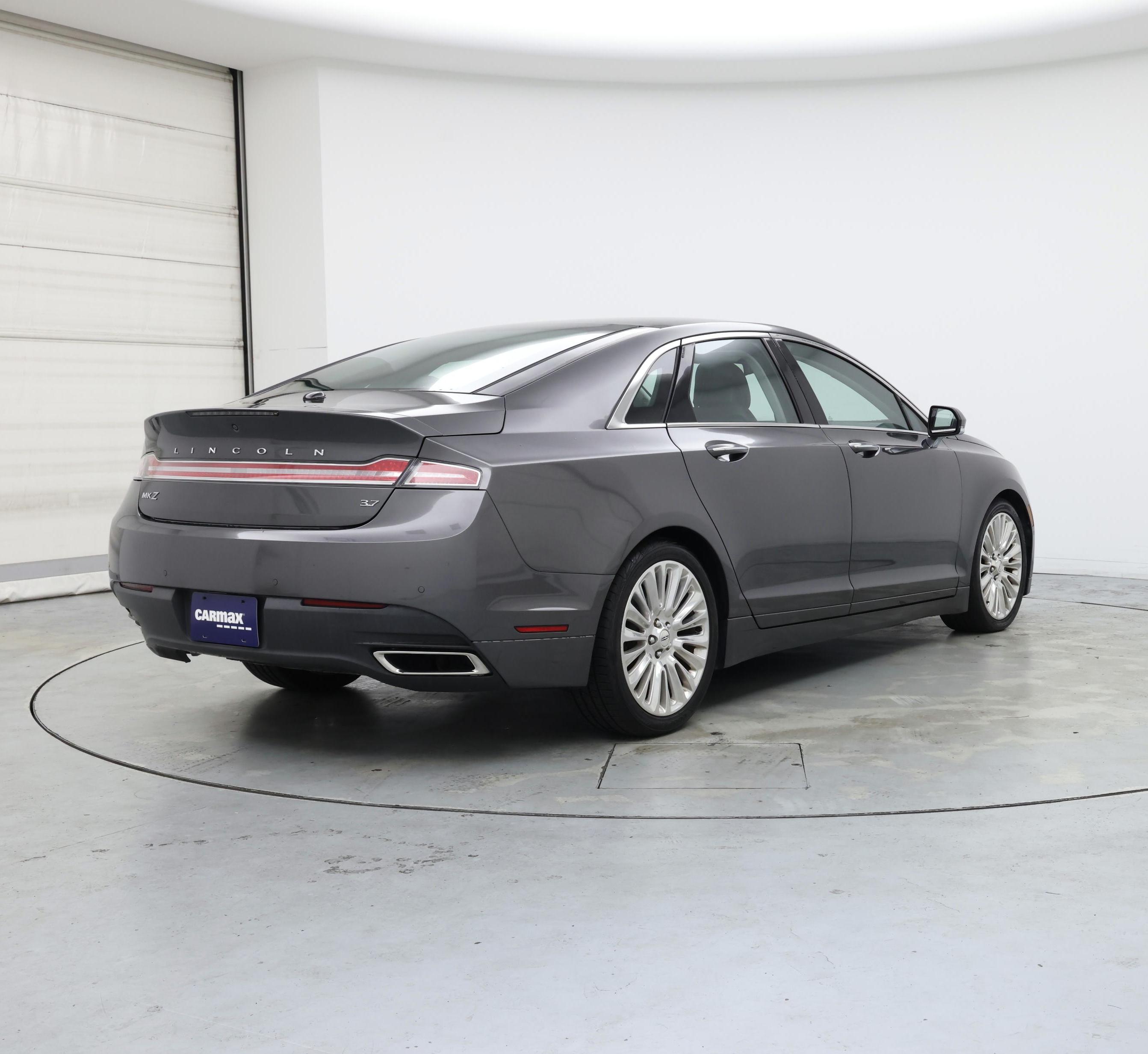 Thumbnail: 2016 Lincoln MKZ - 8