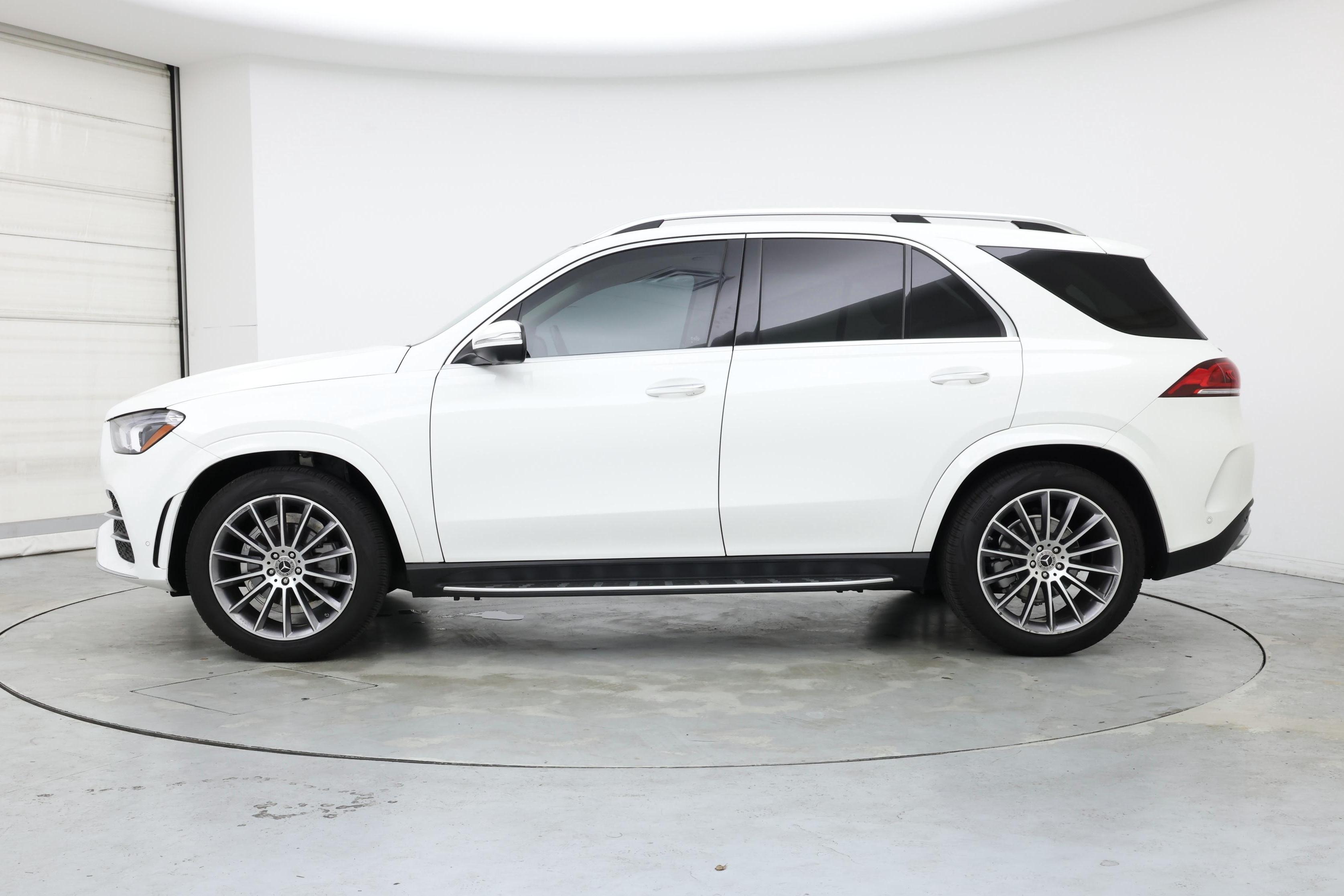 Thumbnail: 2022 Mercedes-Benz GLE - 3