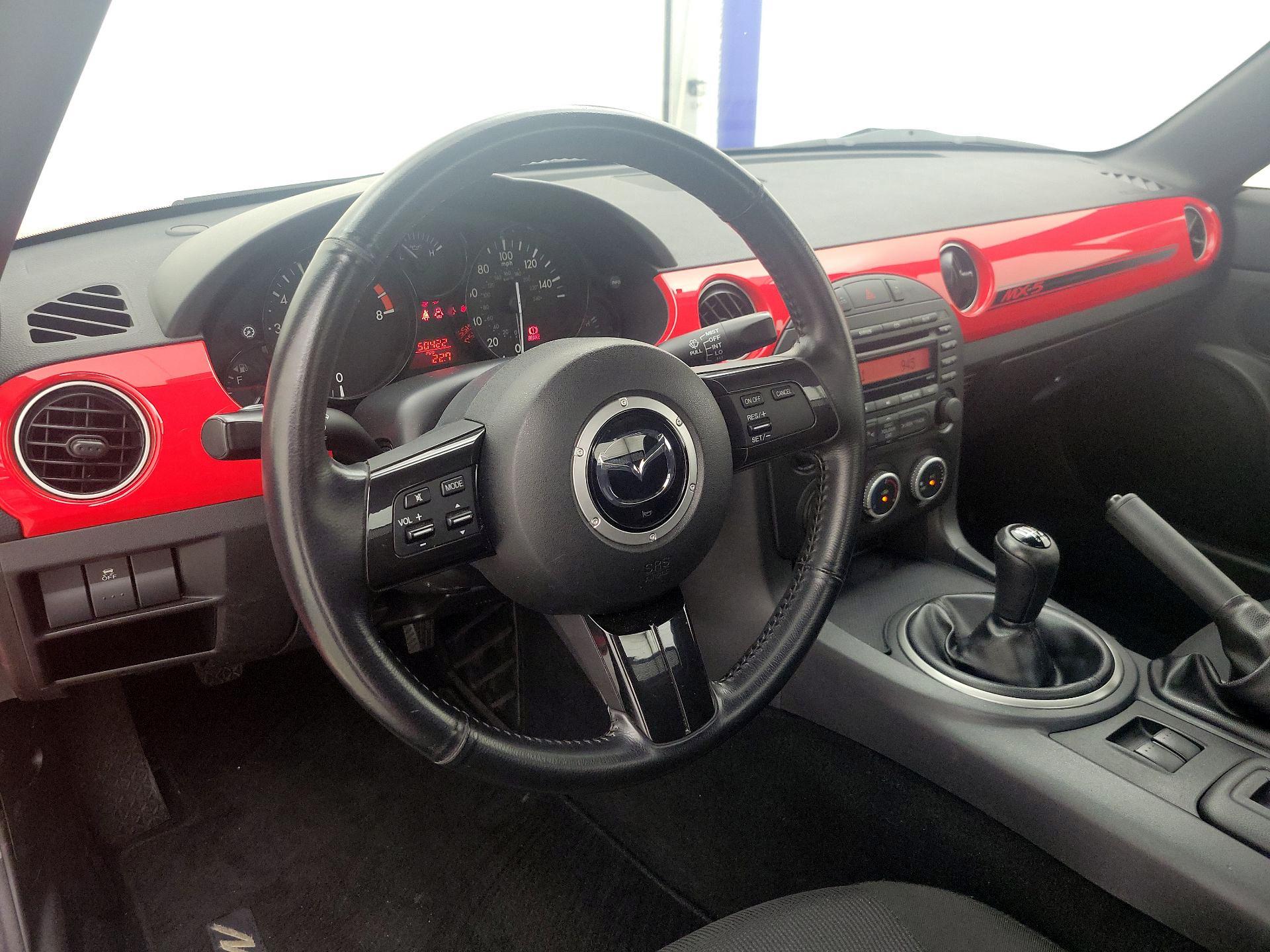 Thumbnail: 2013 Mazda MX-5 Miata - 9