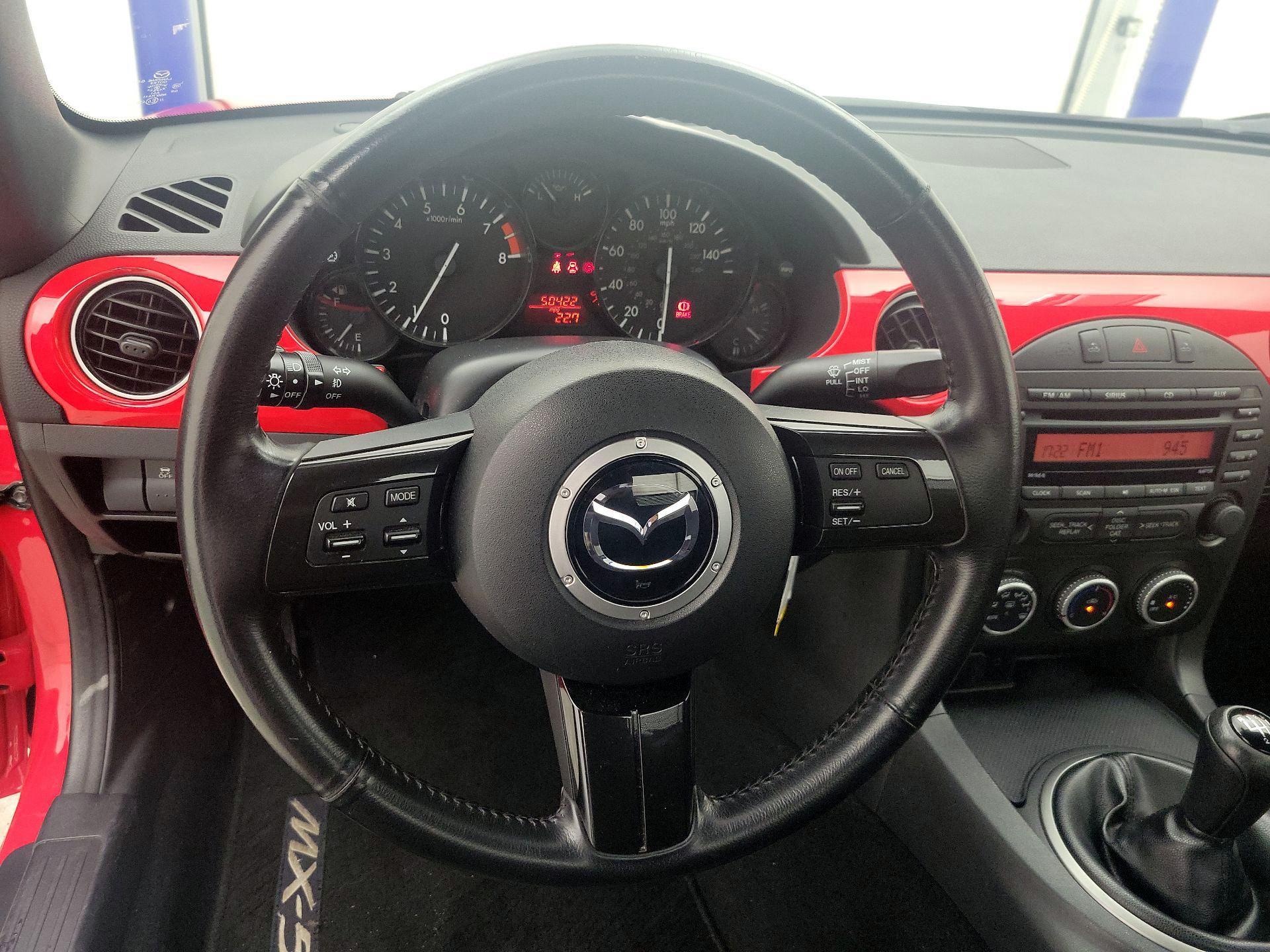 Thumbnail: 2013 Mazda MX-5 Miata - 10