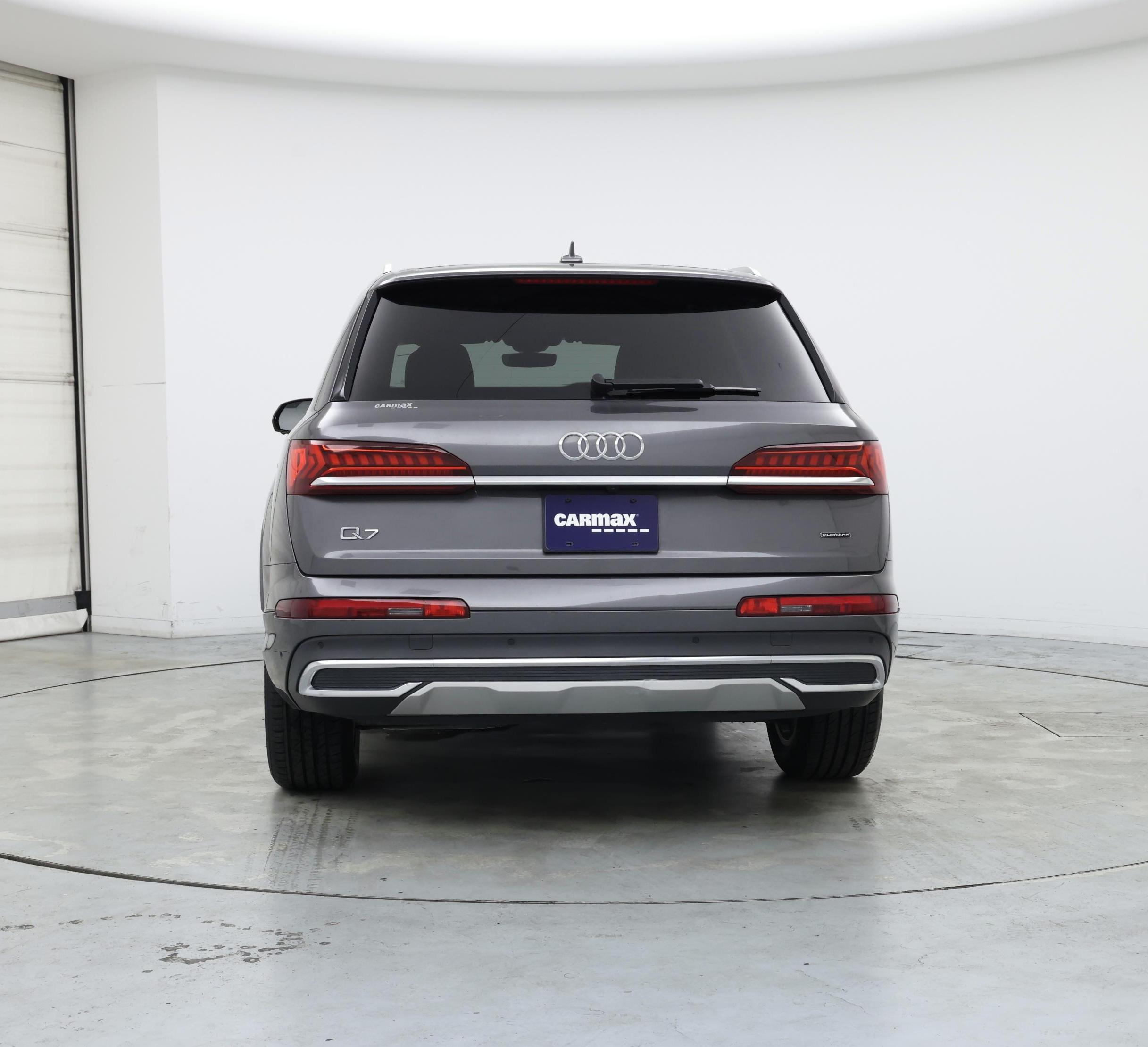 Thumbnail: 2023 Audi Q7 - 6