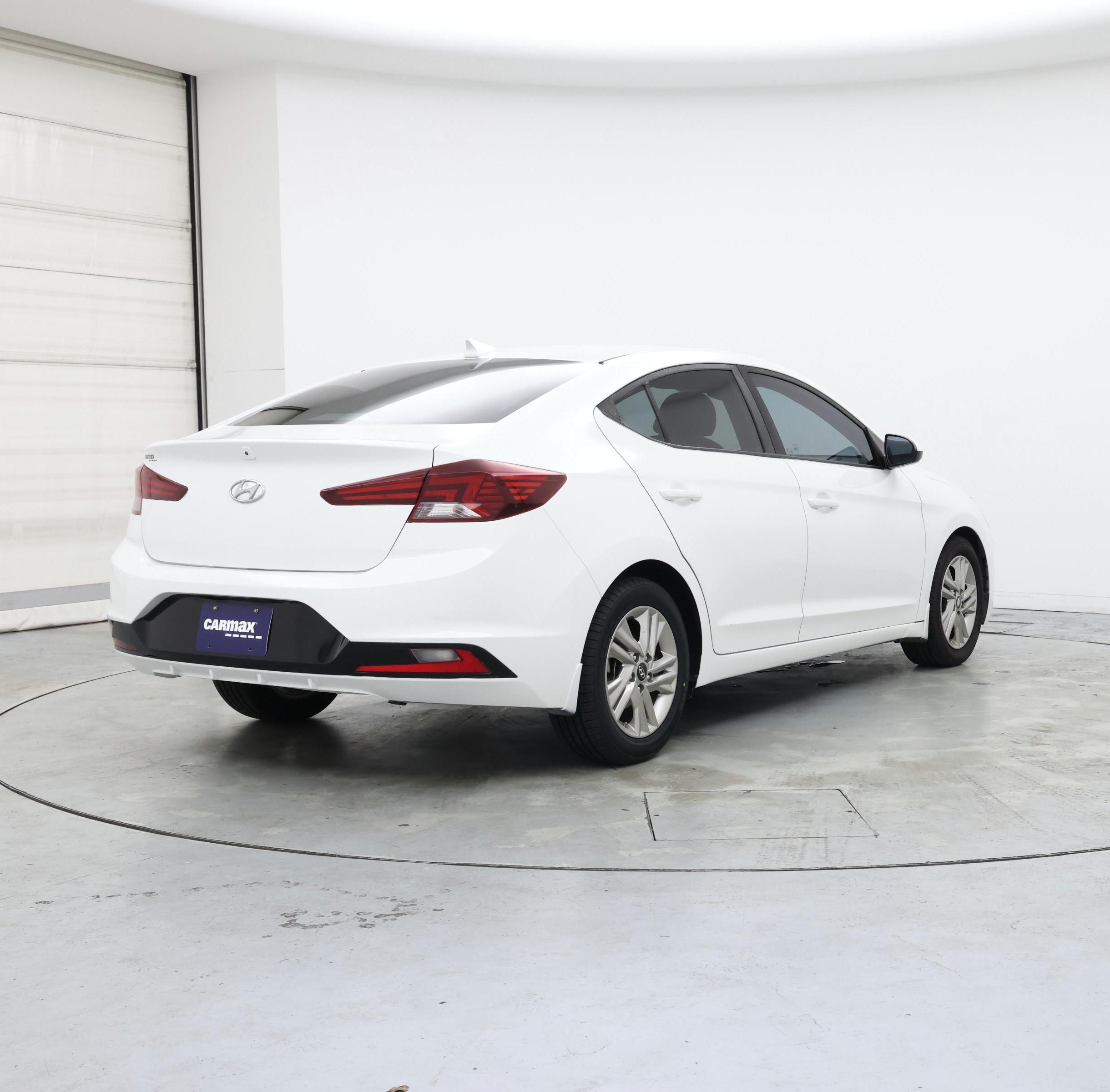 Thumbnail: 2019 Hyundai Elantra - 8