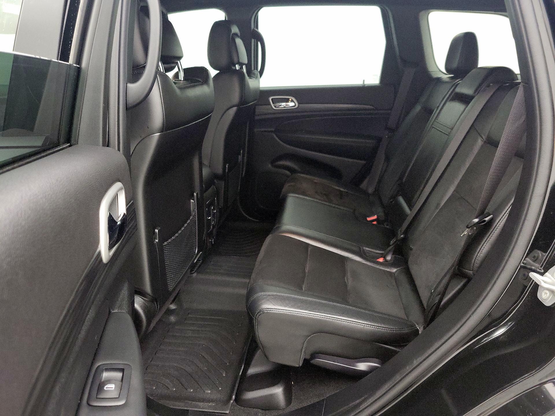 Thumbnail: 2021 Jeep Grand Cherokee - 20