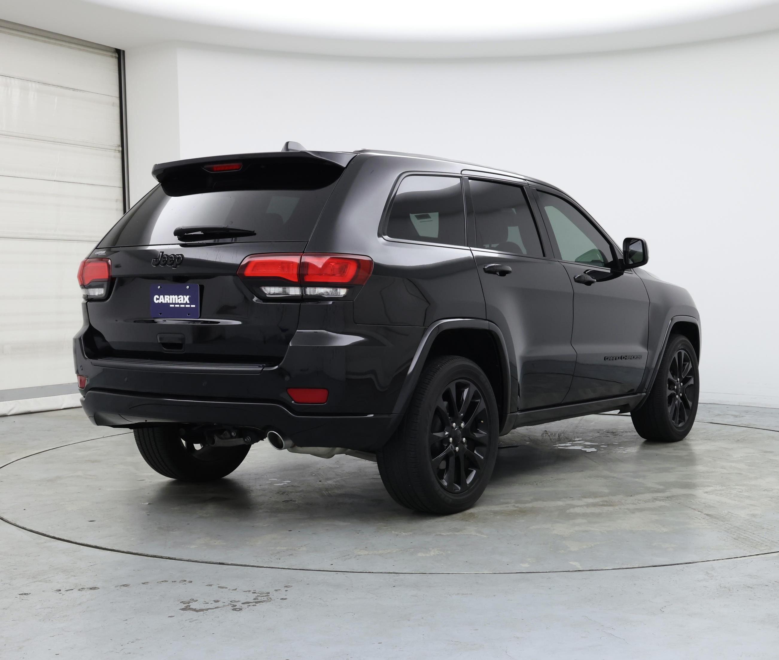 Thumbnail: 2021 Jeep Grand Cherokee - 8