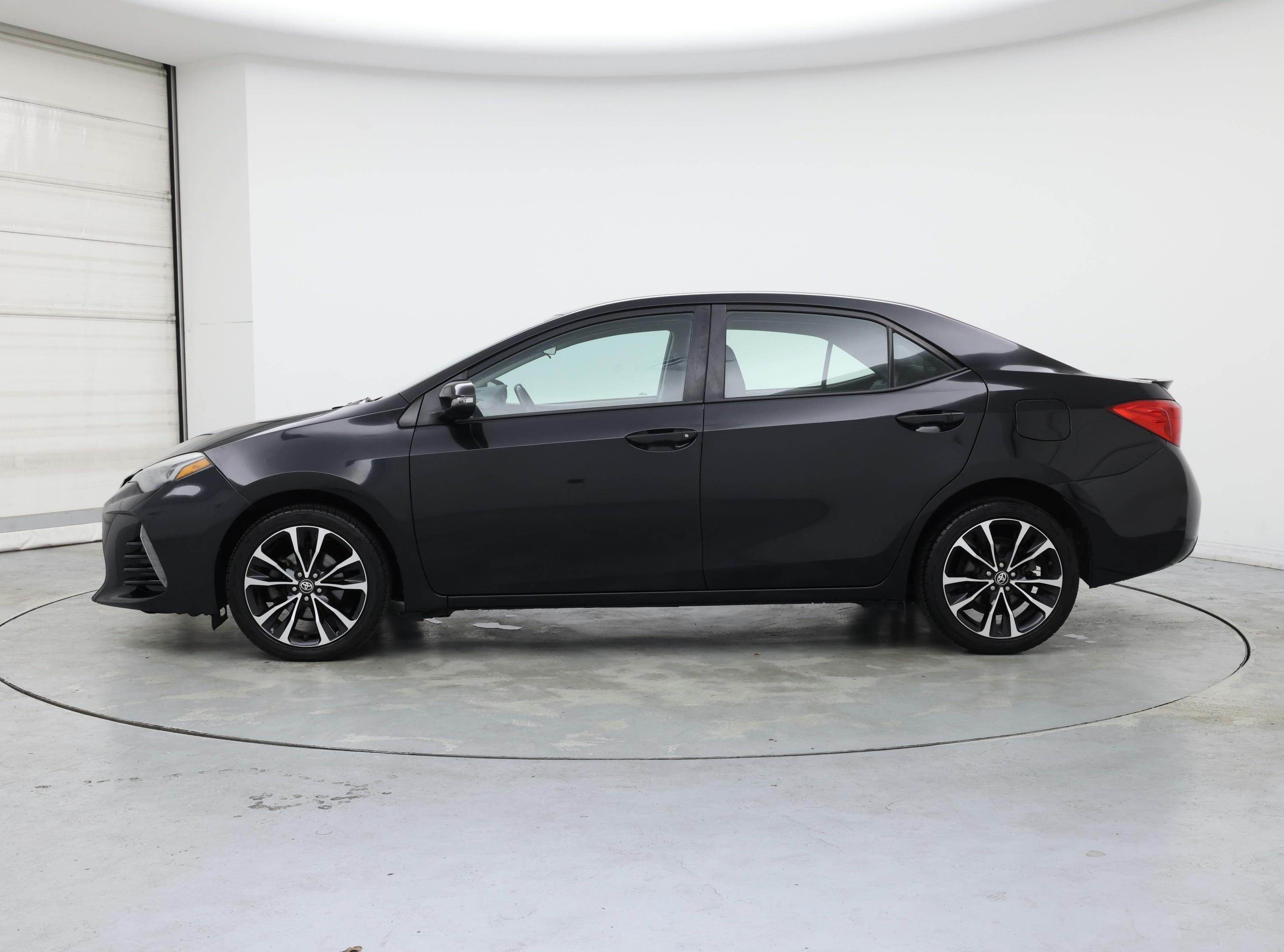 Thumbnail: 2019 Toyota Corolla - 3