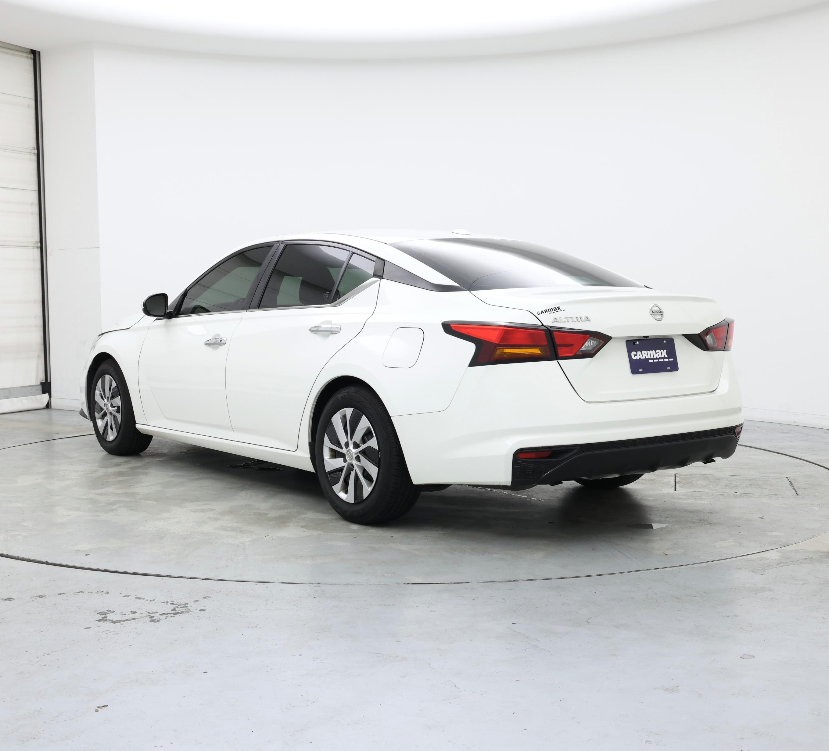 Thumbnail: 2020 Nissan Altima - 2