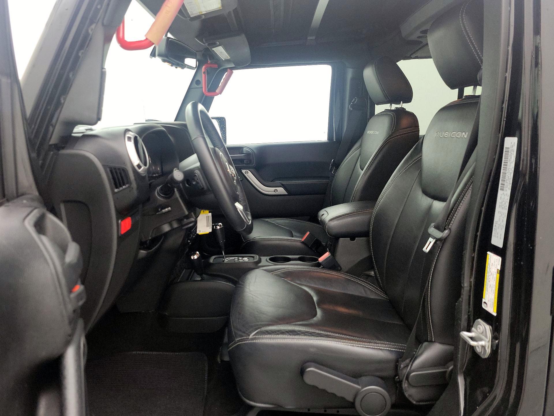 Thumbnail: 2016 Jeep Wrangler - 11