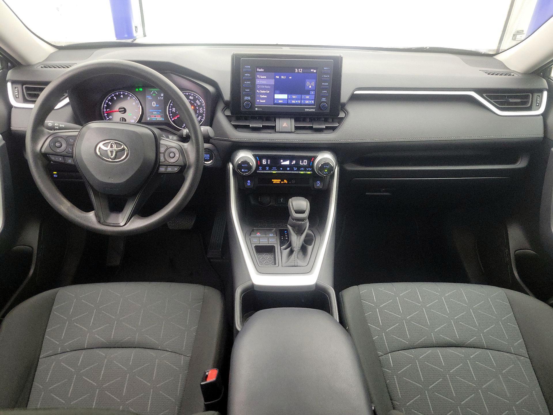 Thumbnail: 2022 Toyota RAV4 - 9