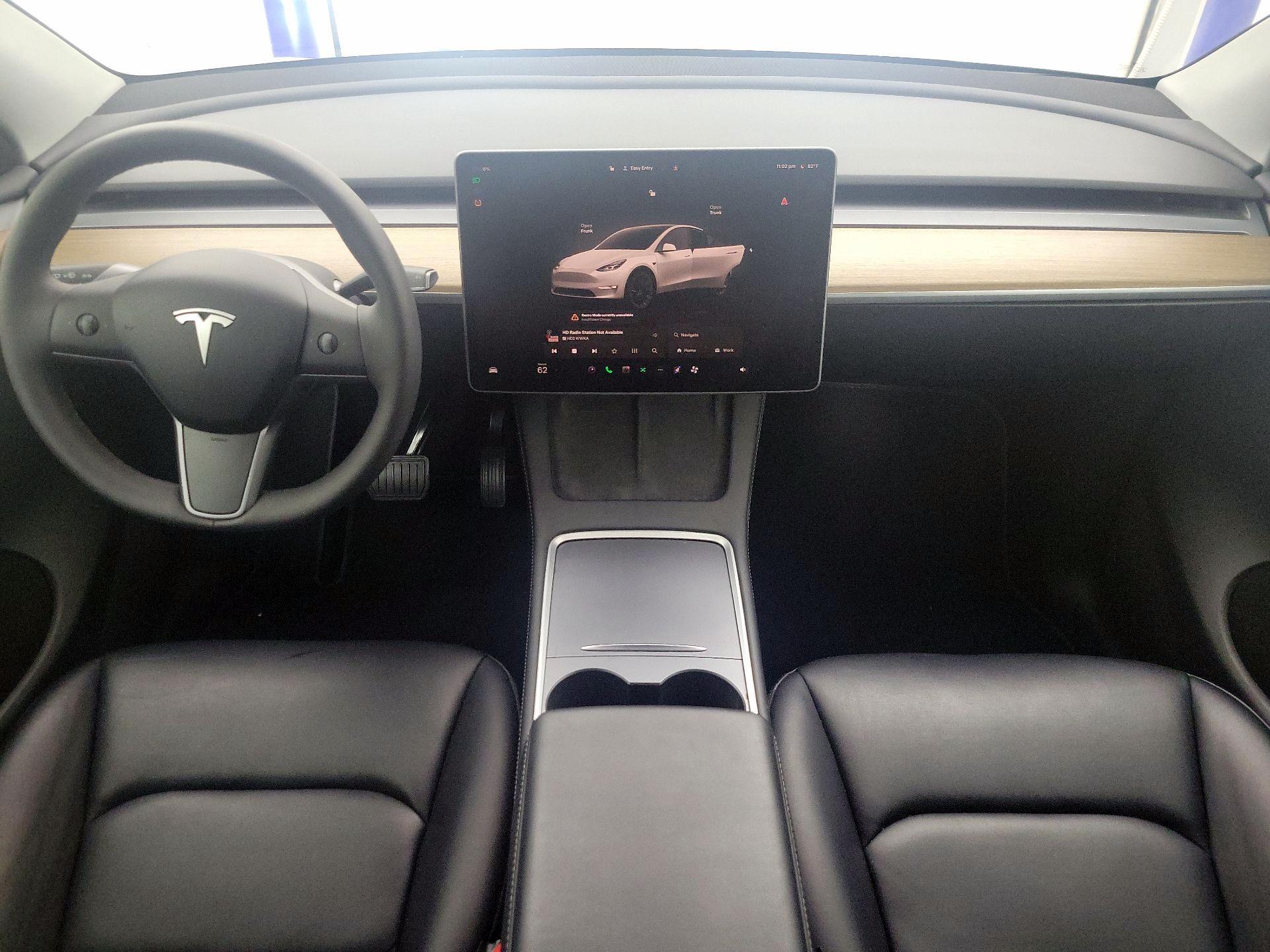 Thumbnail: 2023 Tesla Model Y - 9