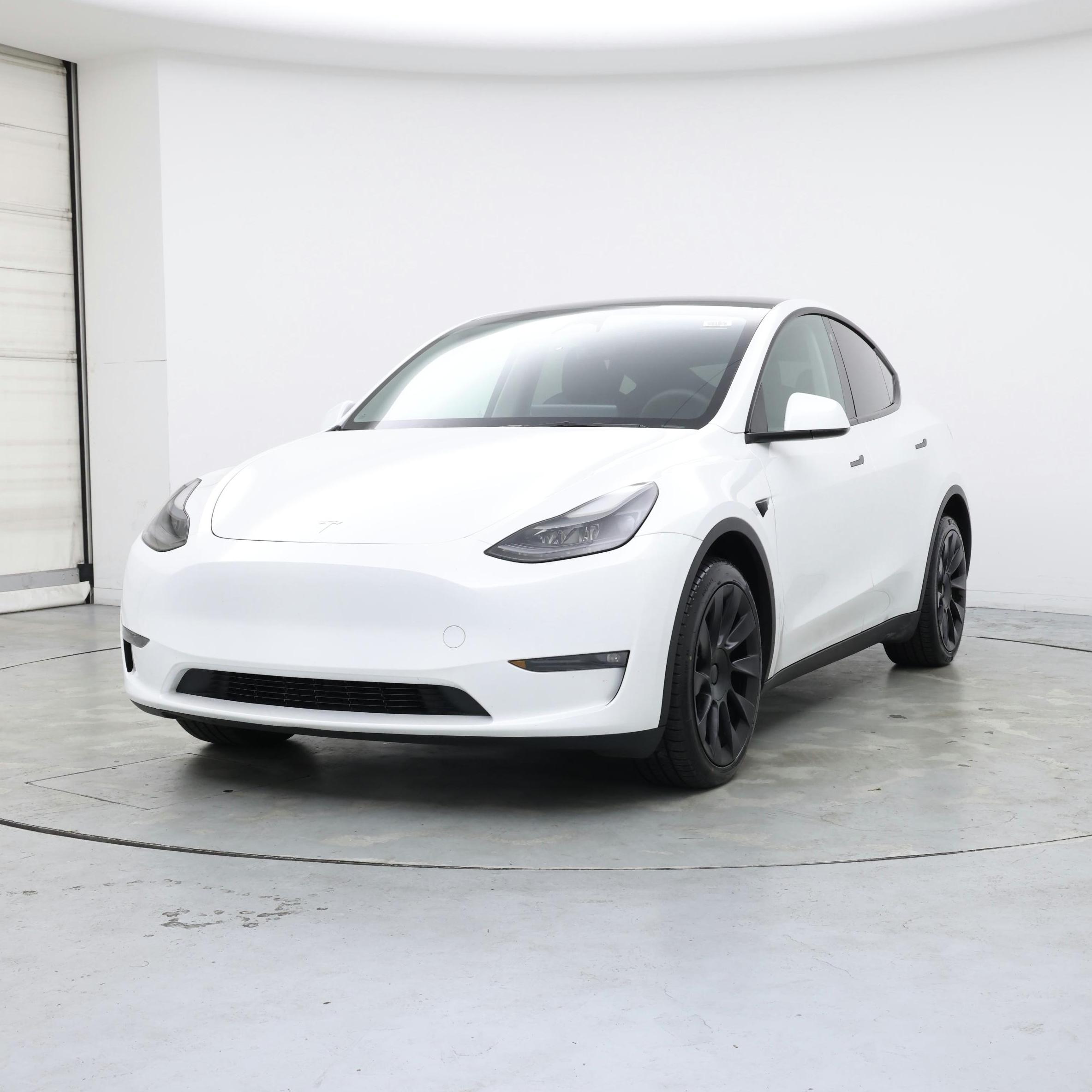 Thumbnail: 2023 Tesla Model Y - 4
