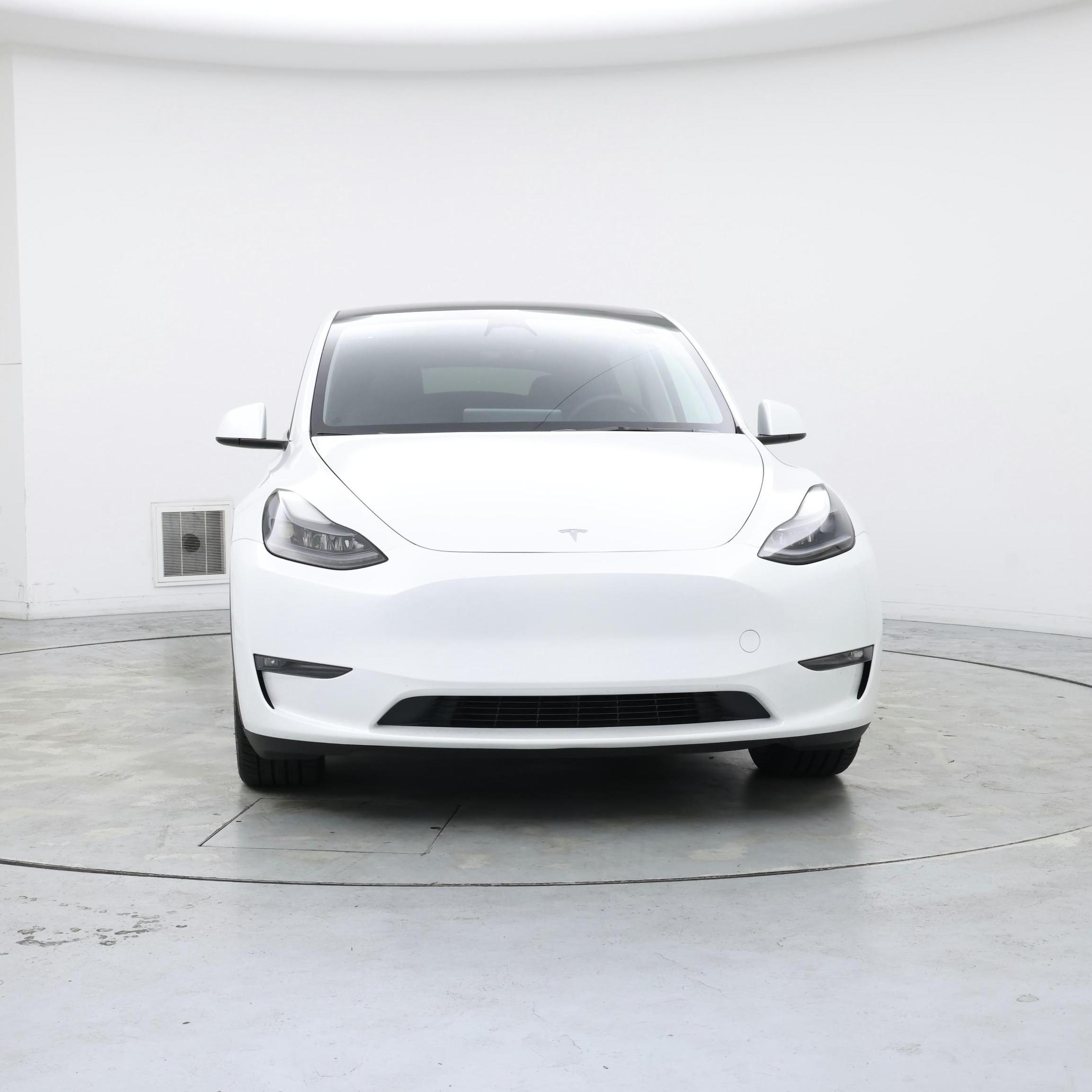 Thumbnail: 2023 Tesla Model Y - 5