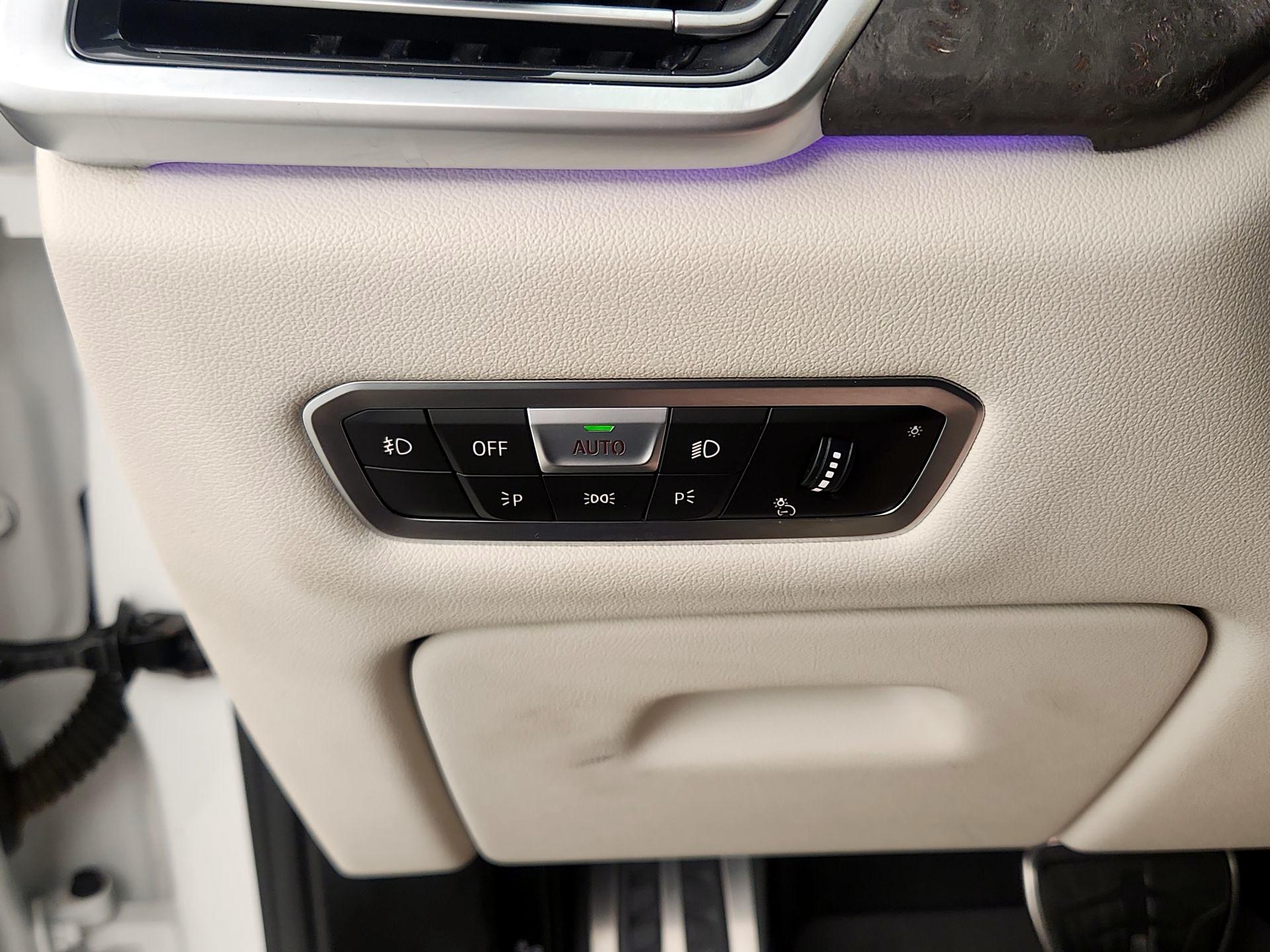 Thumbnail: 2019 BMW X5 - 13