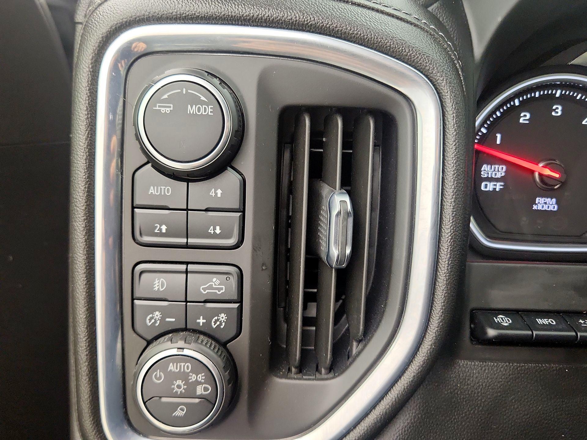 Thumbnail: 2020 Chevrolet Silverado 1500 - 13