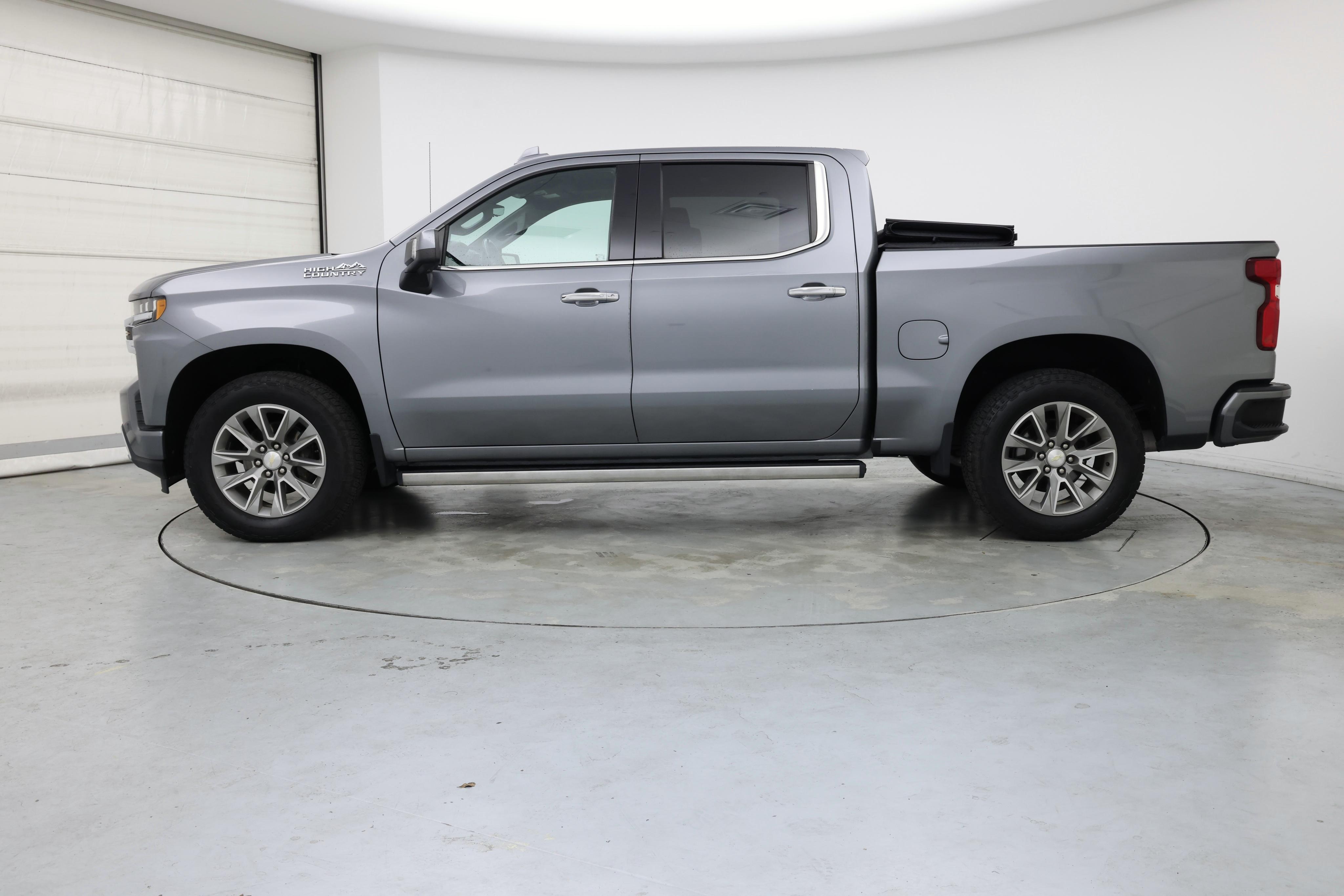 Thumbnail: 2020 Chevrolet Silverado 1500 - 3