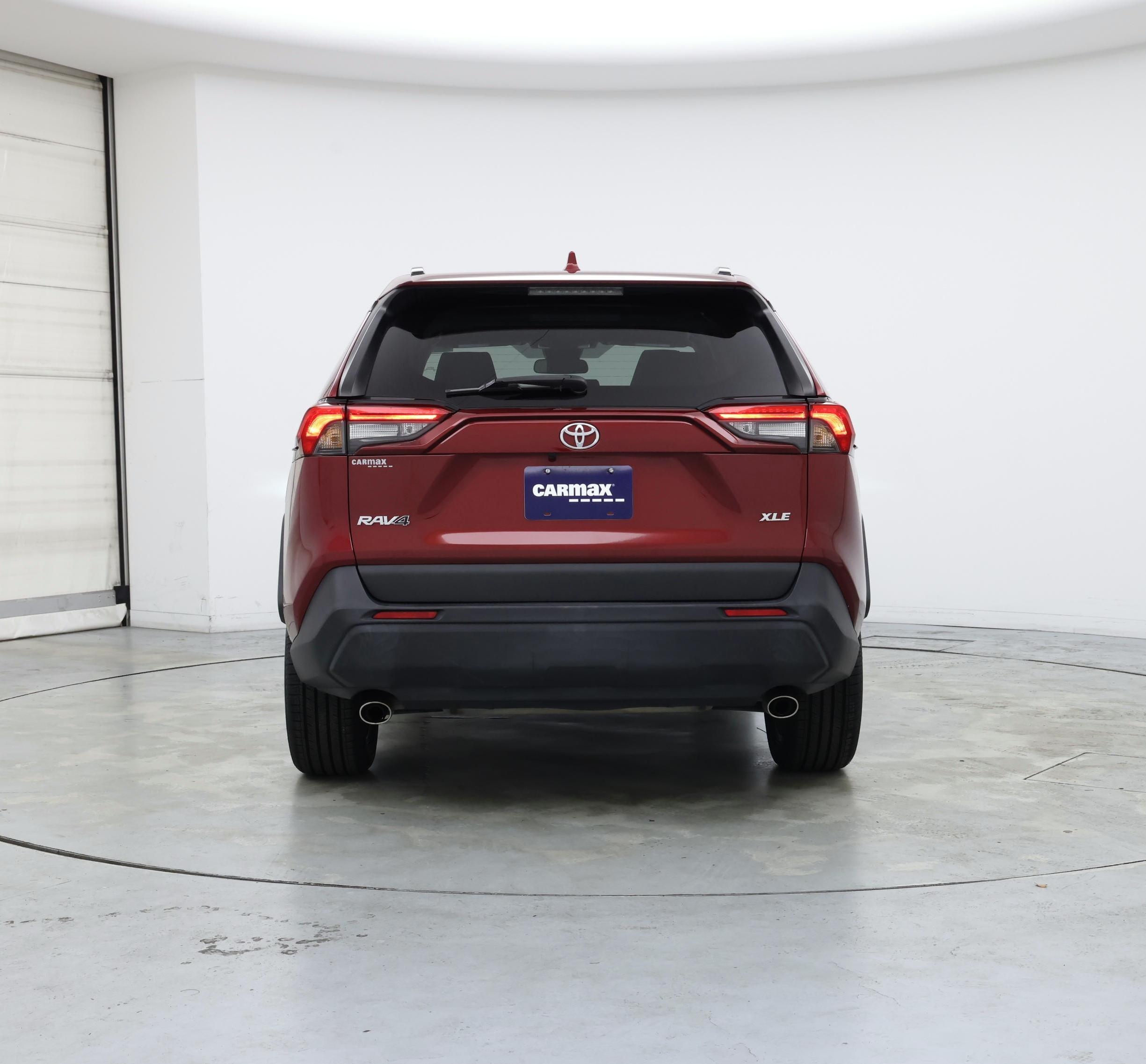 Thumbnail: 2021 Toyota RAV4 - 6