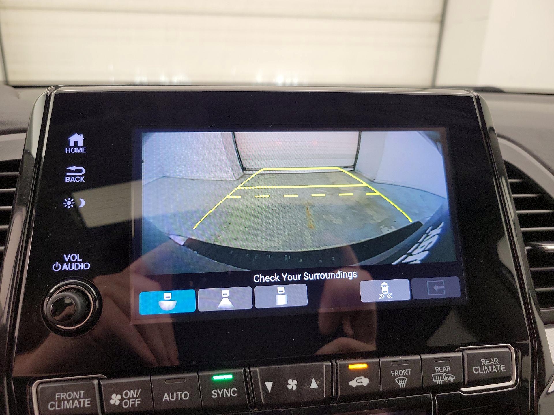 Thumbnail: 2019 Honda Odyssey - 14