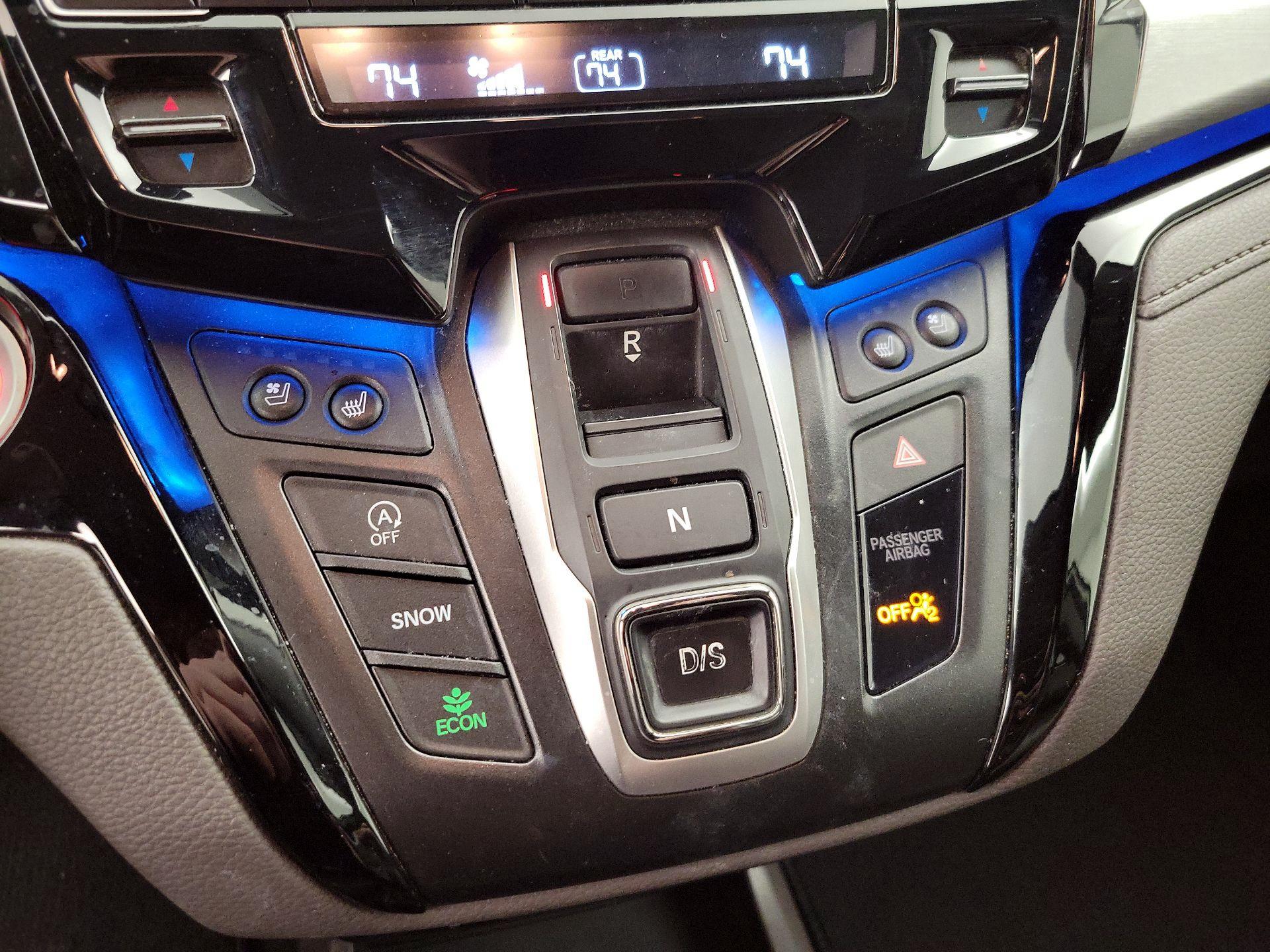 Thumbnail: 2019 Honda Odyssey - 17