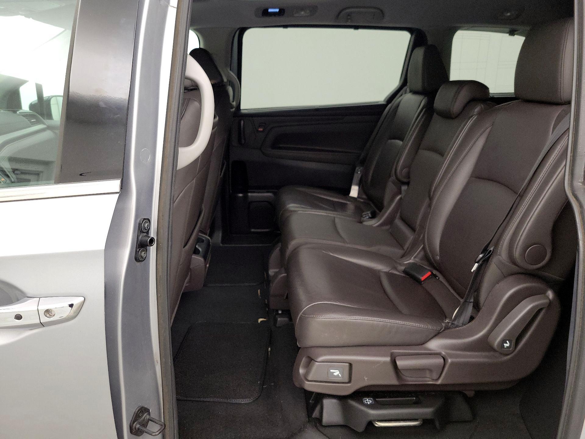 Thumbnail: 2019 Honda Odyssey - 20
