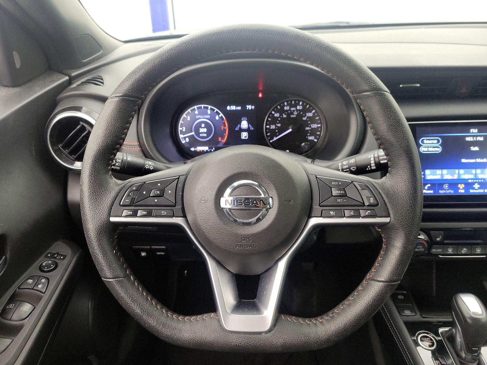 Thumbnail: 2021 Nissan Kicks - 10