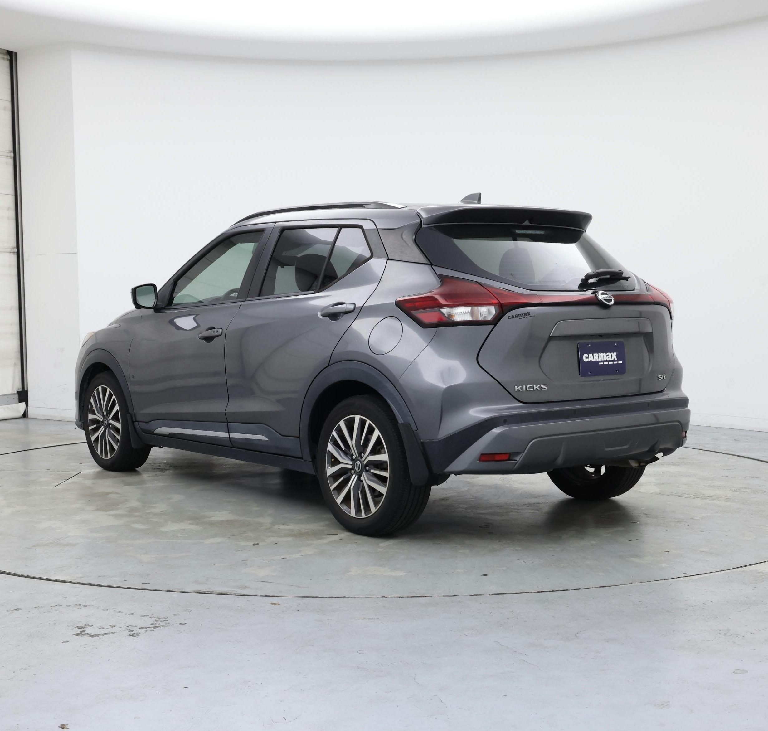 Thumbnail: 2021 Nissan Kicks - 2