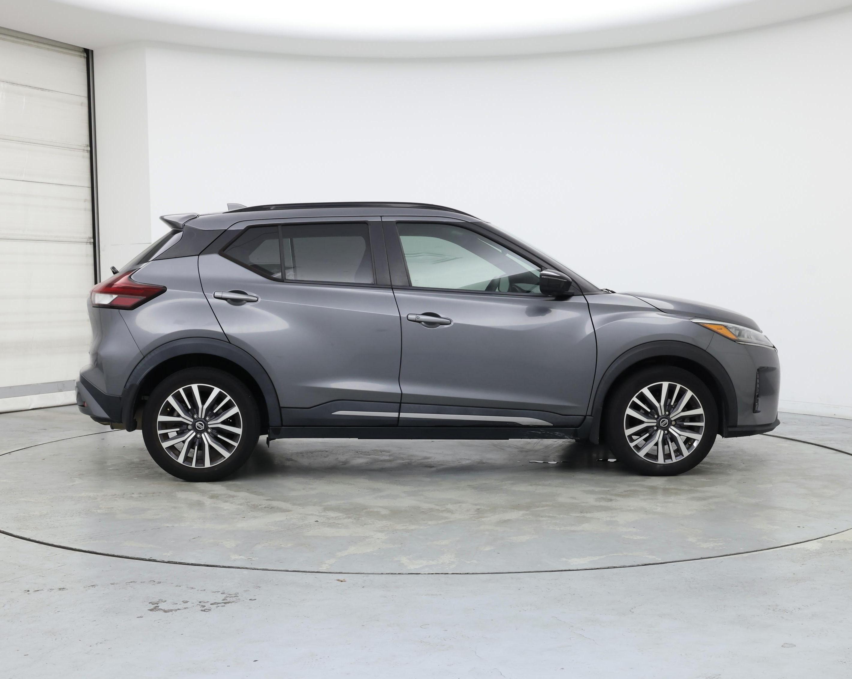 Thumbnail: 2021 Nissan Kicks - 7