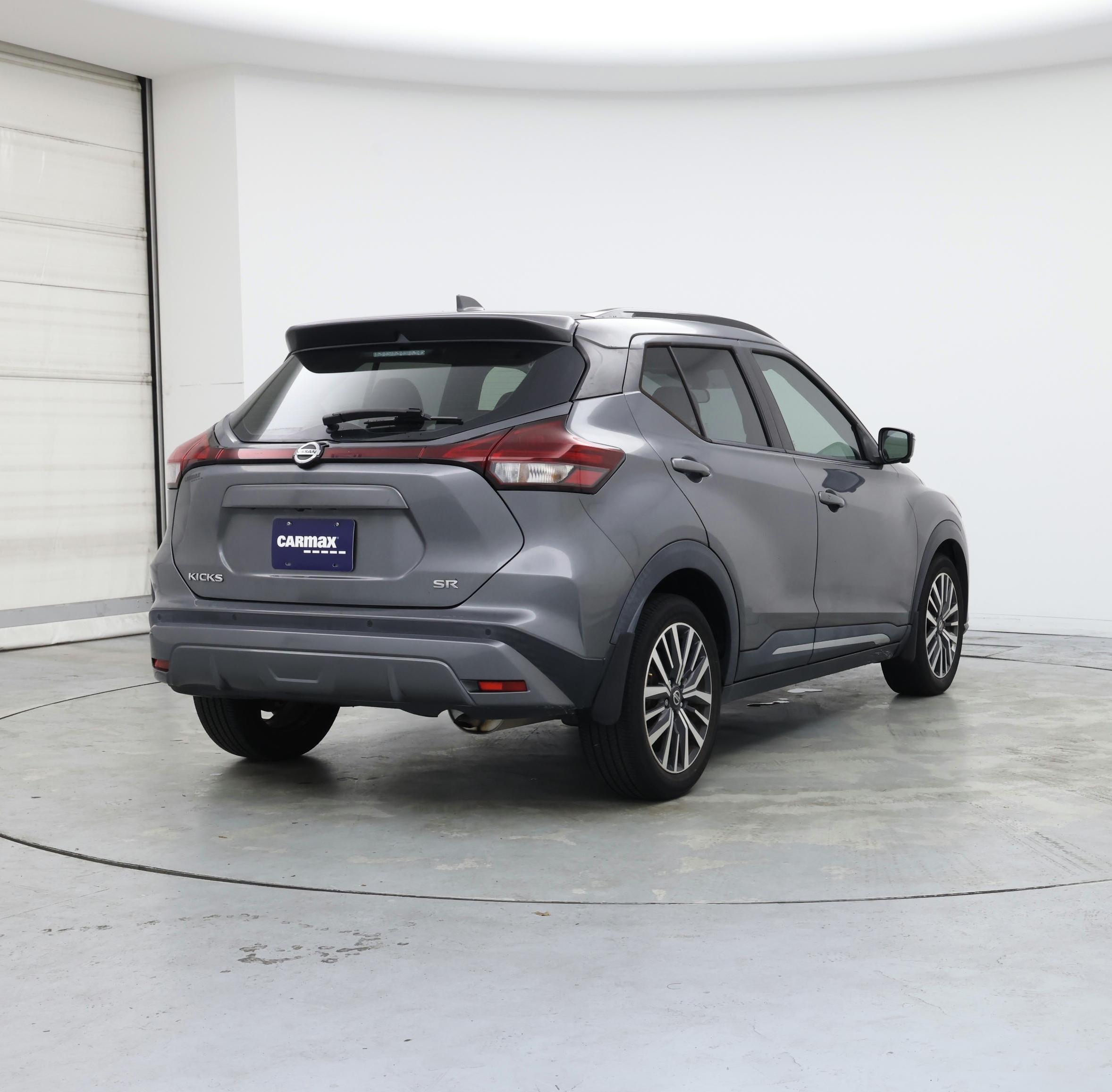 Thumbnail: 2021 Nissan Kicks - 8